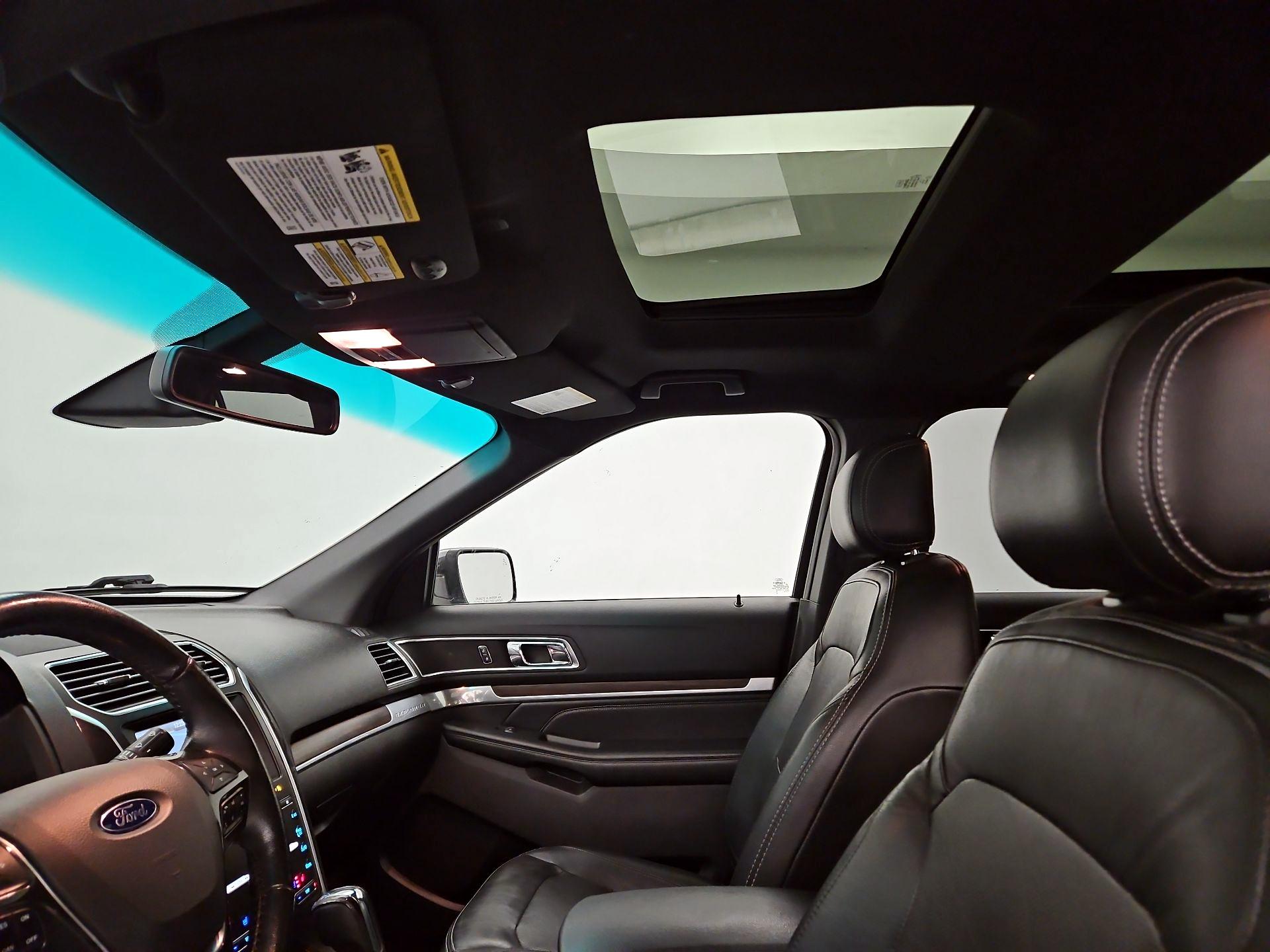 Thumbnail: 2016 Ford Explorer - 20