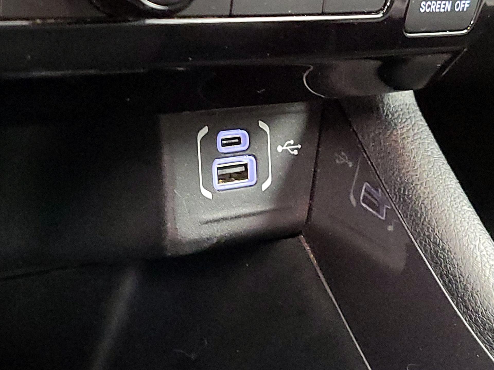 Thumbnail: 2022 Jeep Compass - 18