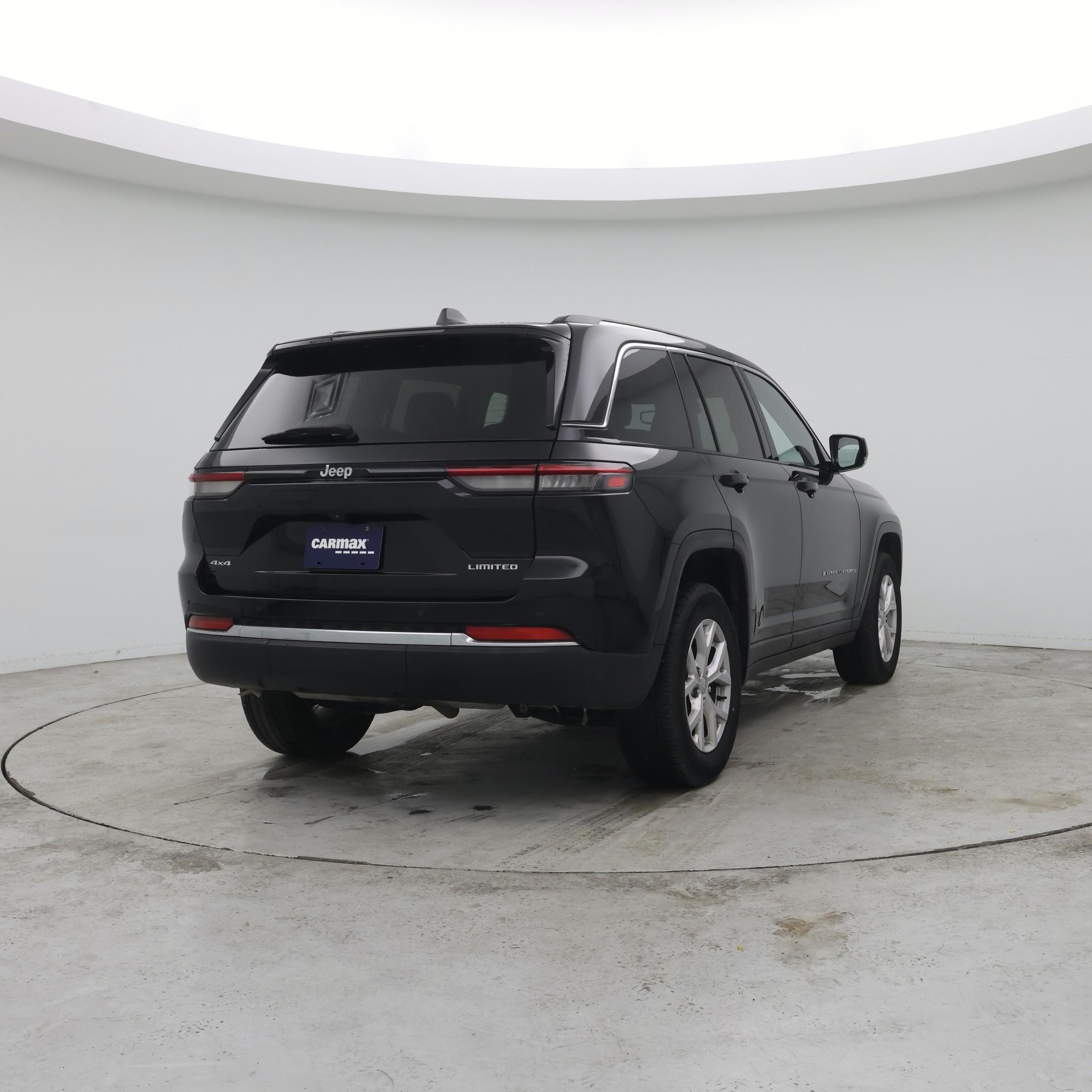 Thumbnail: 2022 Jeep Grand Cherokee - 8