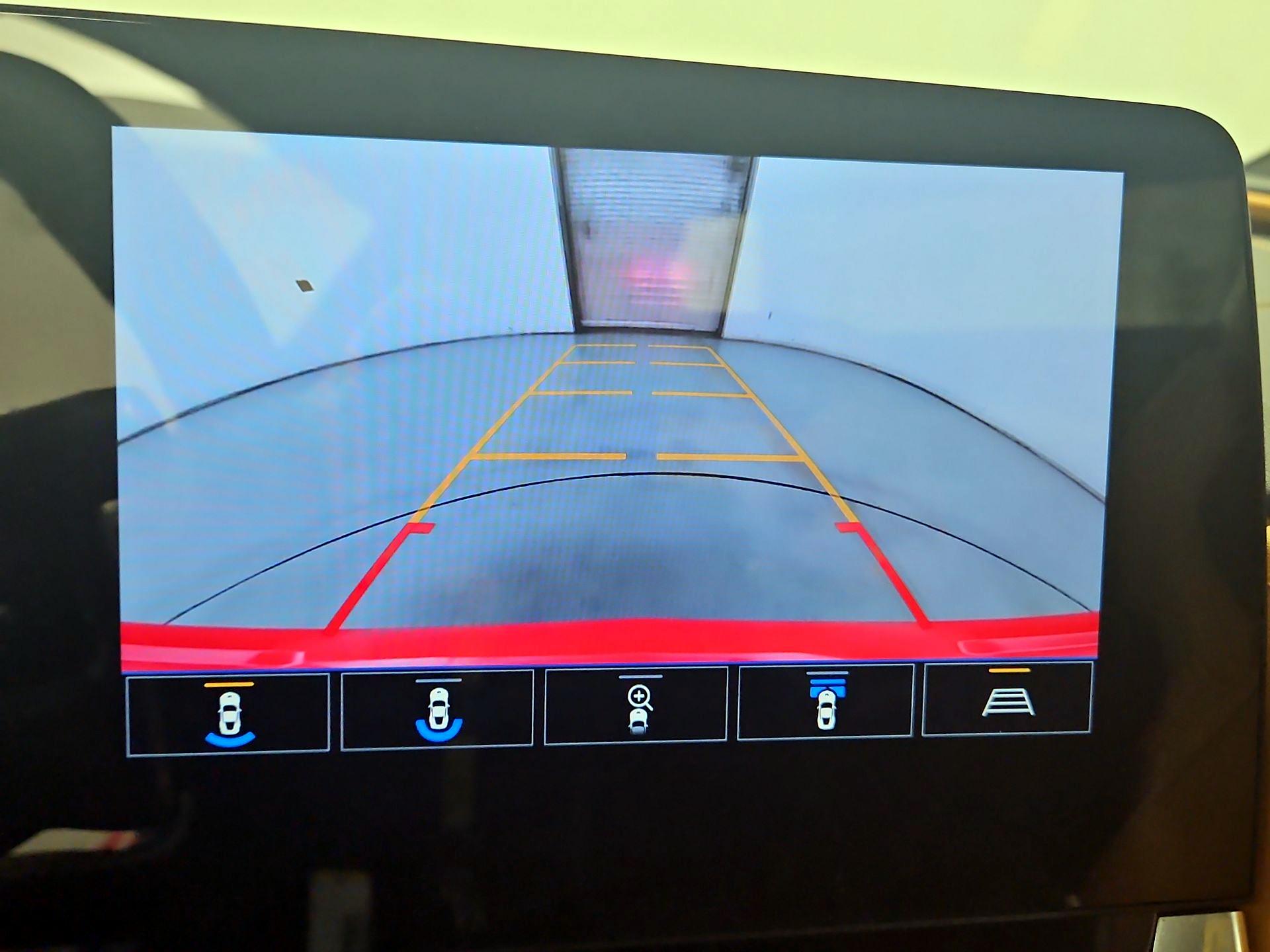 Thumbnail: 2022 Chevrolet Corvette - 15