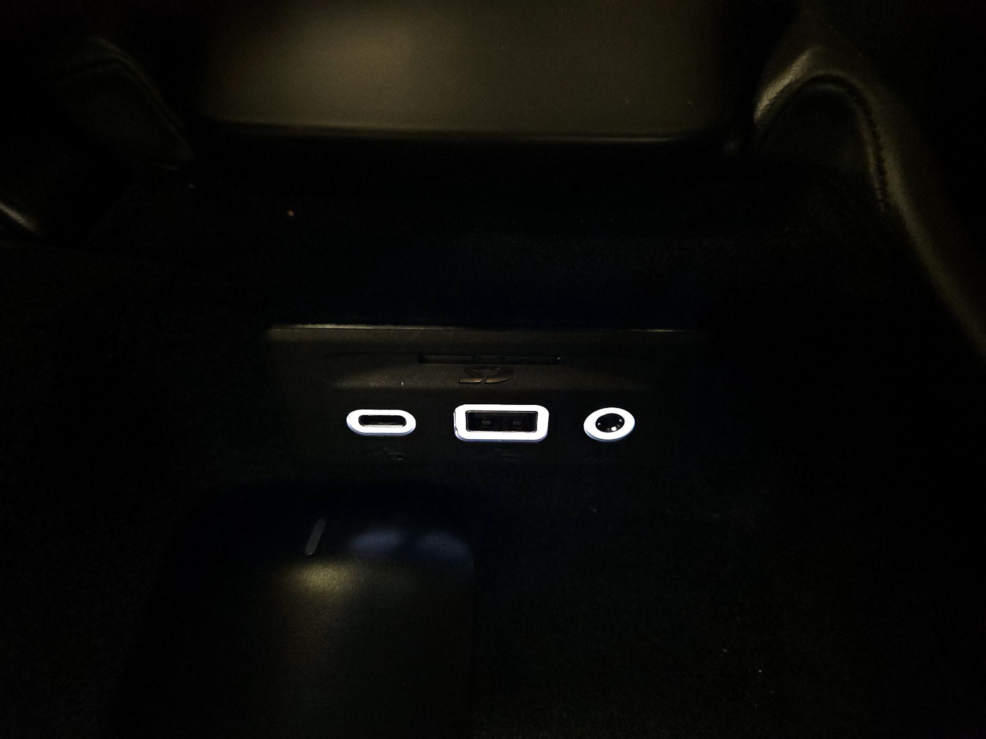 Thumbnail: 2022 Chevrolet Corvette - 19