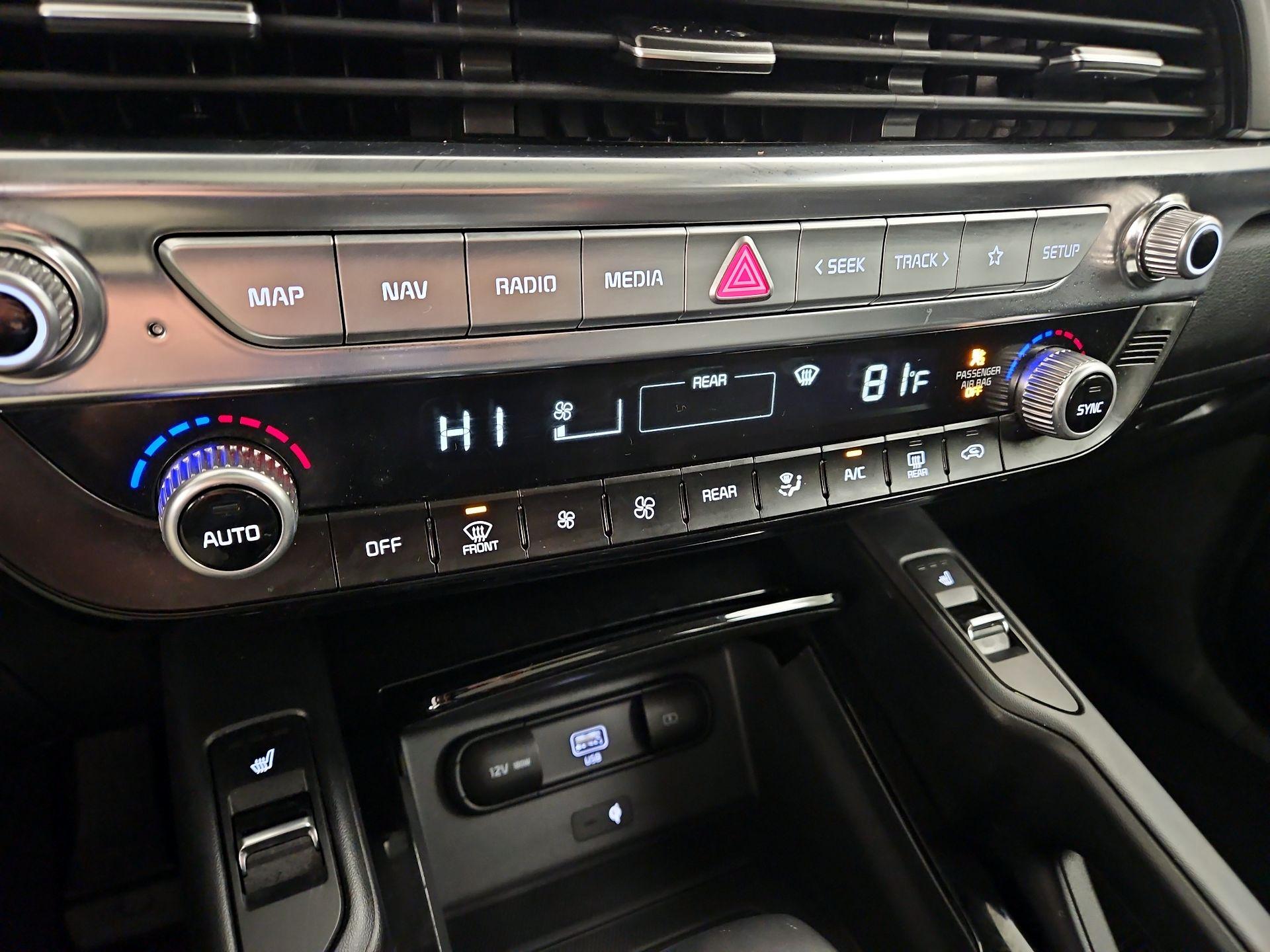 Thumbnail: 2022 Kia Telluride - 17