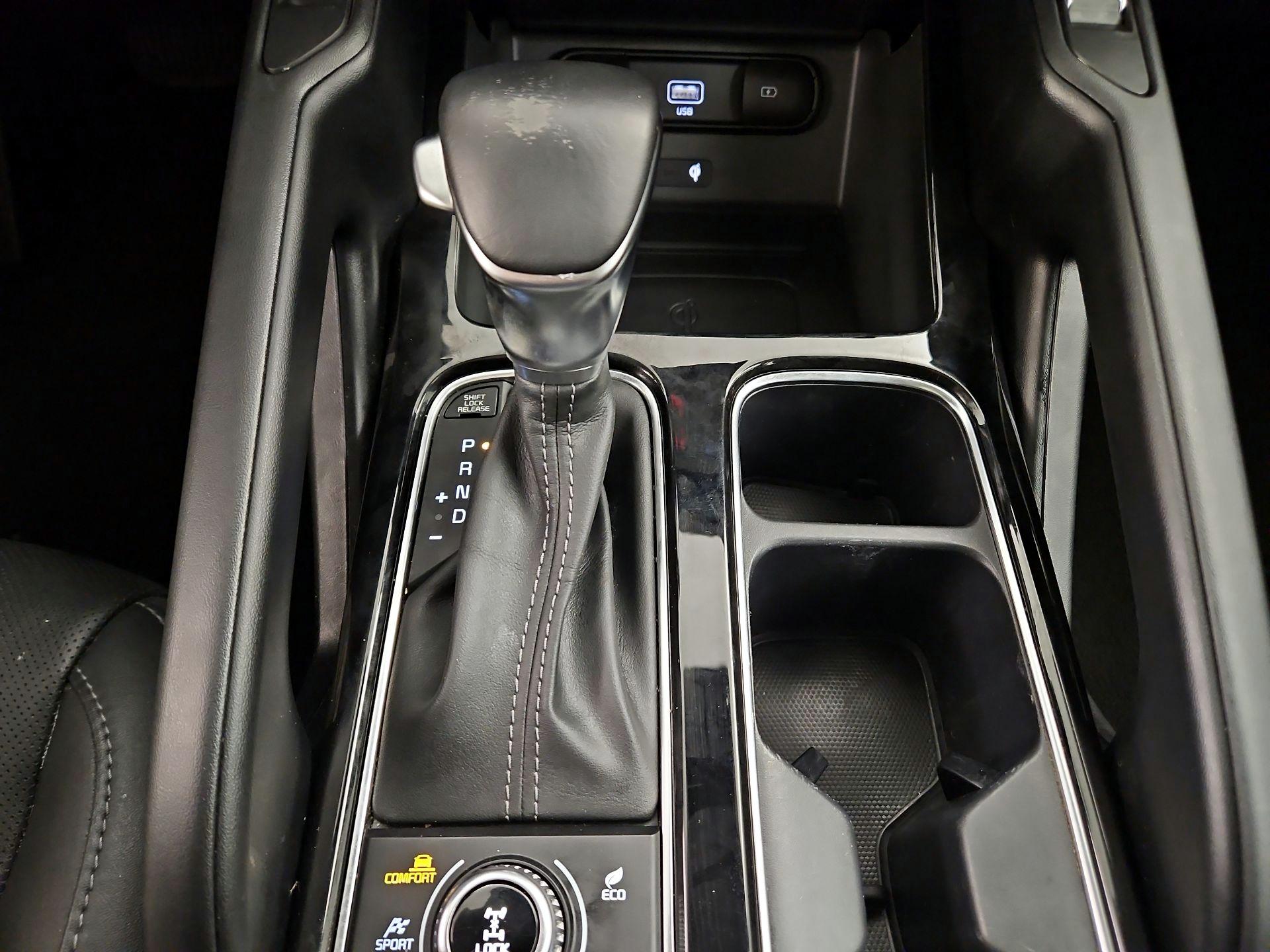 Thumbnail: 2022 Kia Telluride - 18