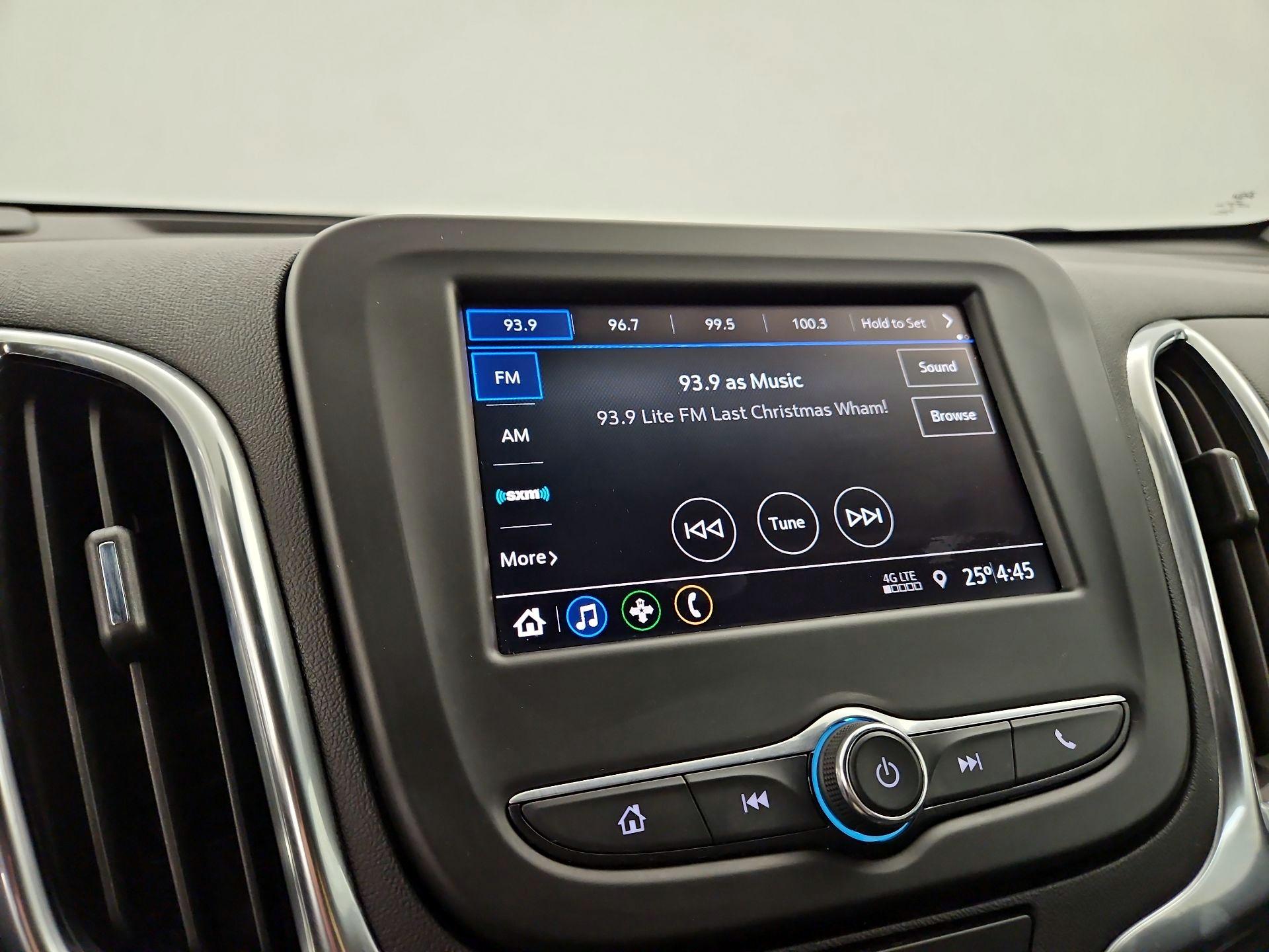 Thumbnail: 2021 Chevrolet Equinox - 15