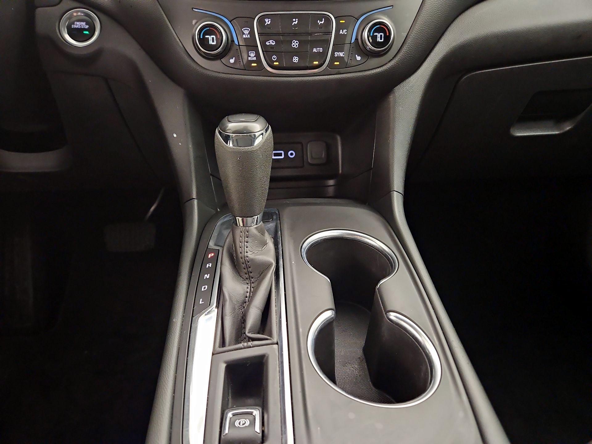 Thumbnail: 2021 Chevrolet Equinox - 17