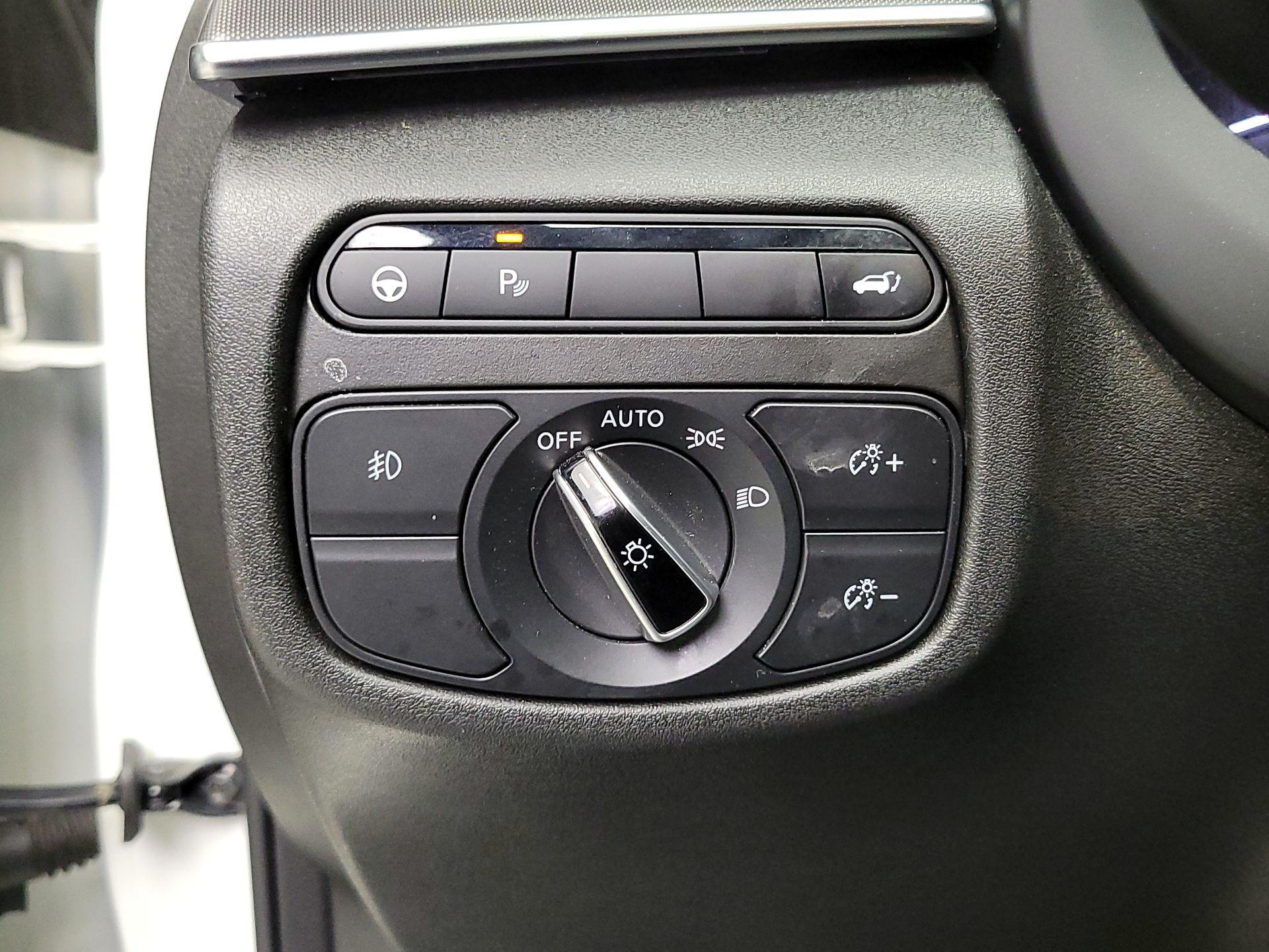 Thumbnail: 2022 INFINITI QX50 - 13