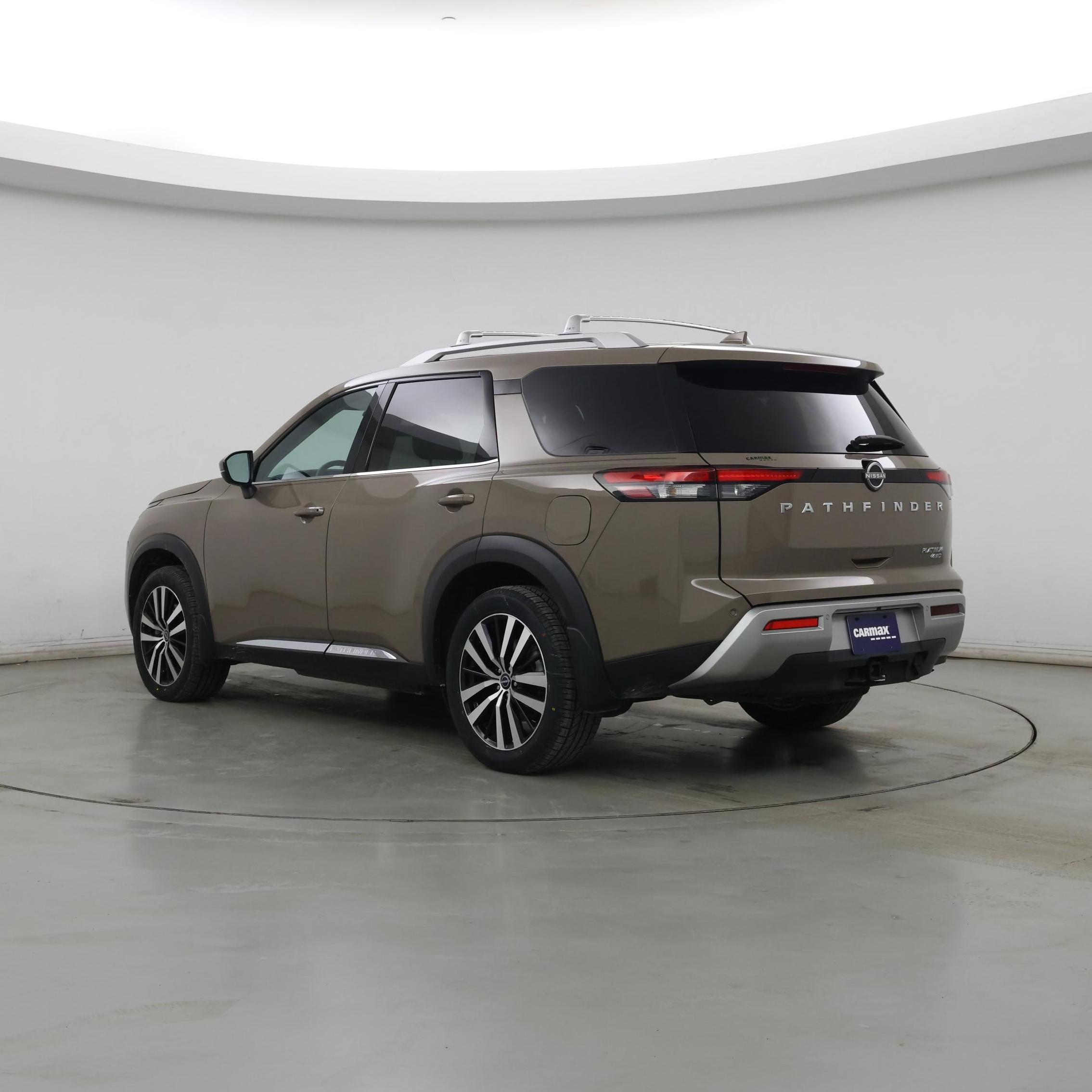 Thumbnail: 2023 Nissan Pathfinder - 2