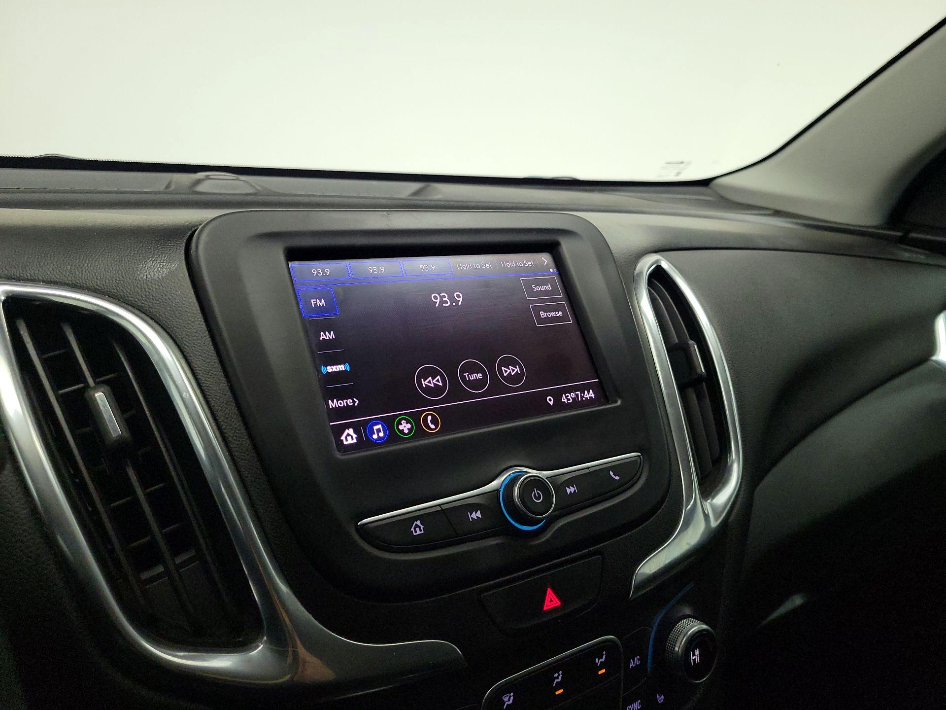 Thumbnail: 2020 Chevrolet Equinox - 15