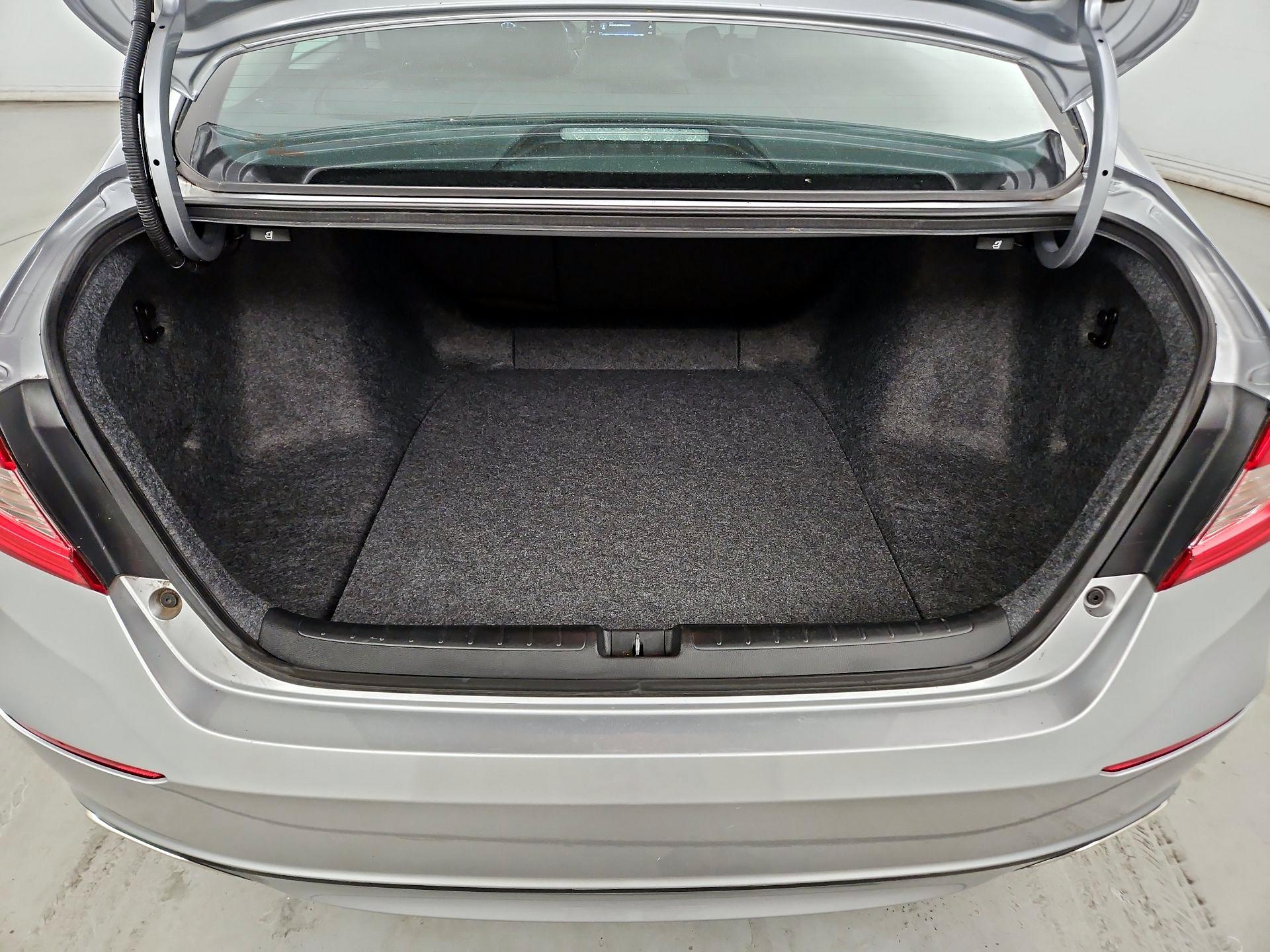 Thumbnail: 2022 Honda Accord - 20