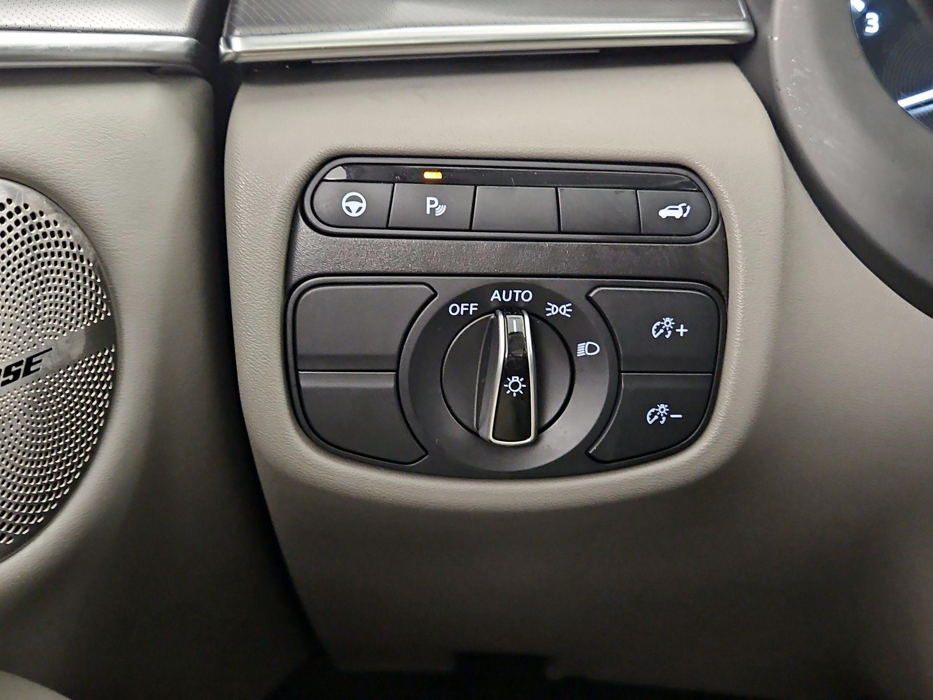 Thumbnail: 2023 INFINITI QX50 - 13