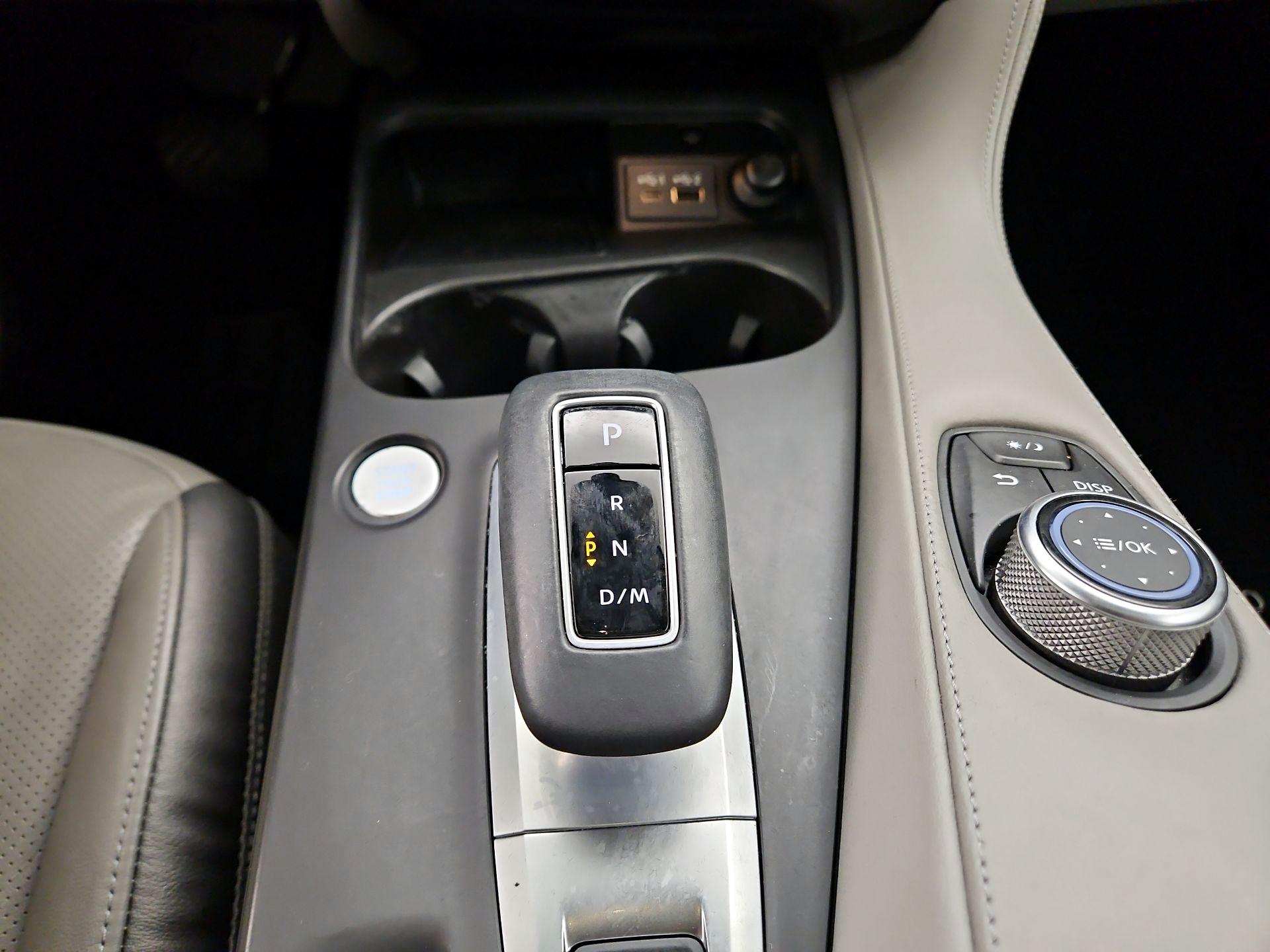 Thumbnail: 2023 INFINITI QX50 - 17