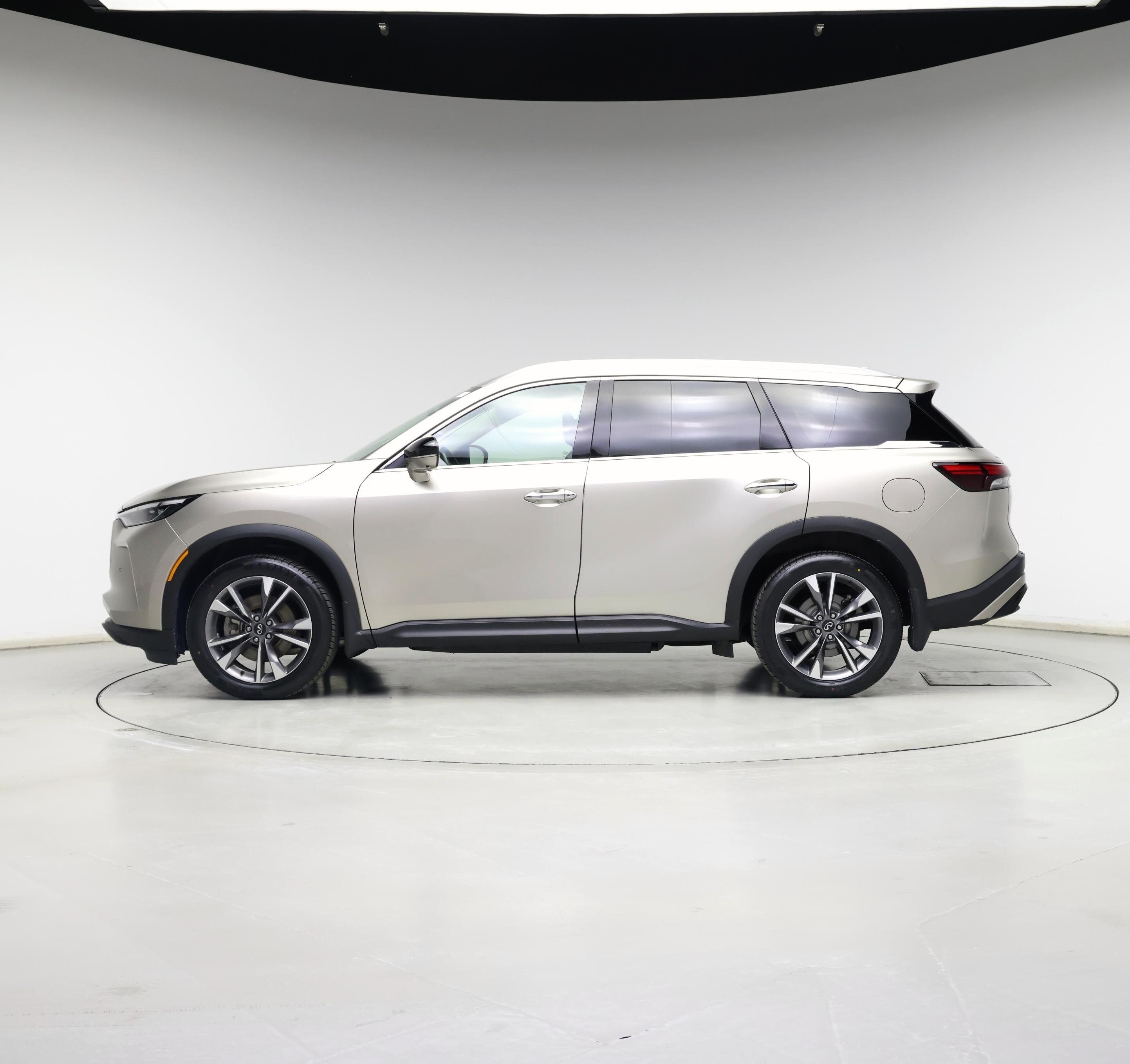 Thumbnail: 2023 INFINITI QX60 - 3