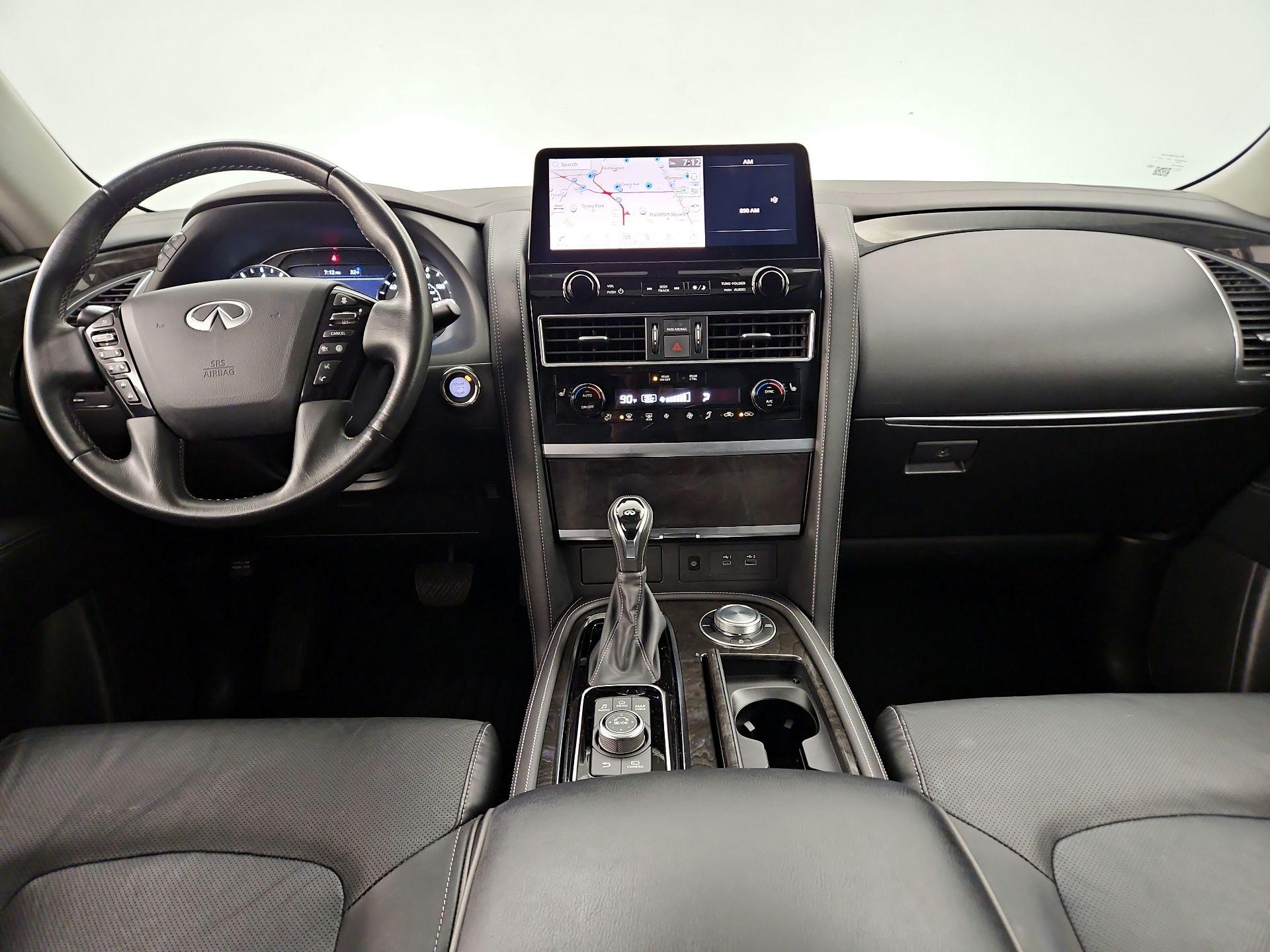 Thumbnail: 2024 INFINITI QX80 - 9