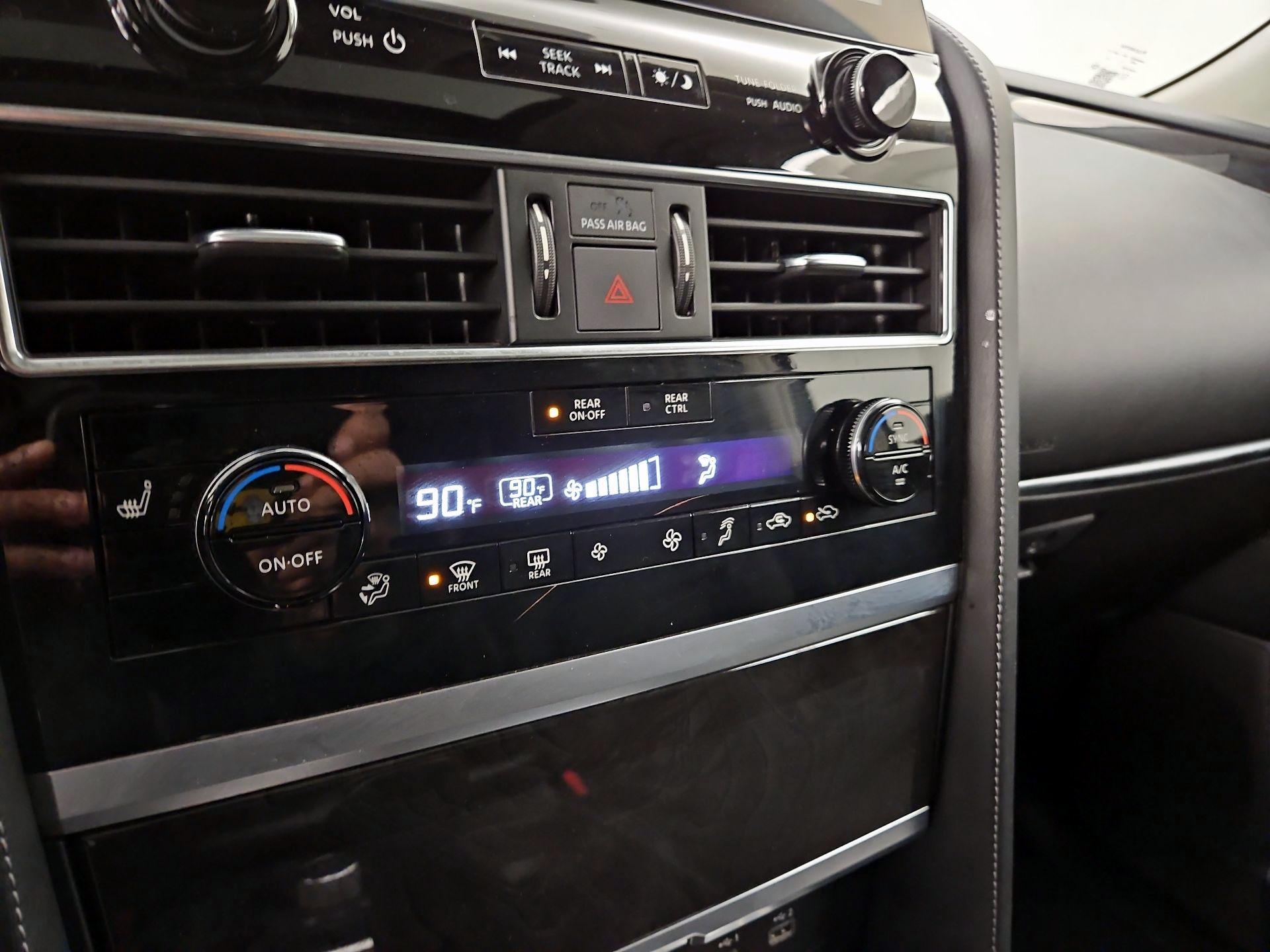 Thumbnail: 2024 INFINITI QX80 - 17