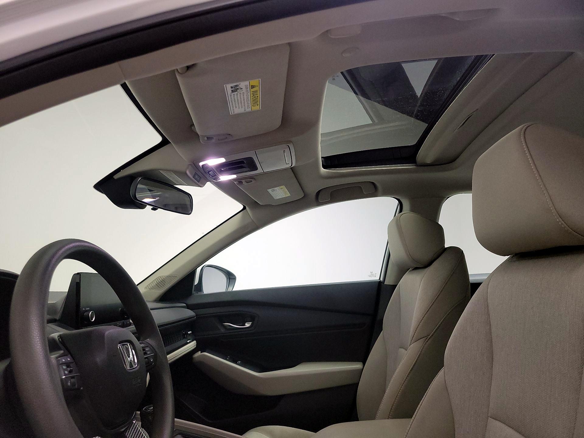 Thumbnail: 2023 Honda Accord - 18