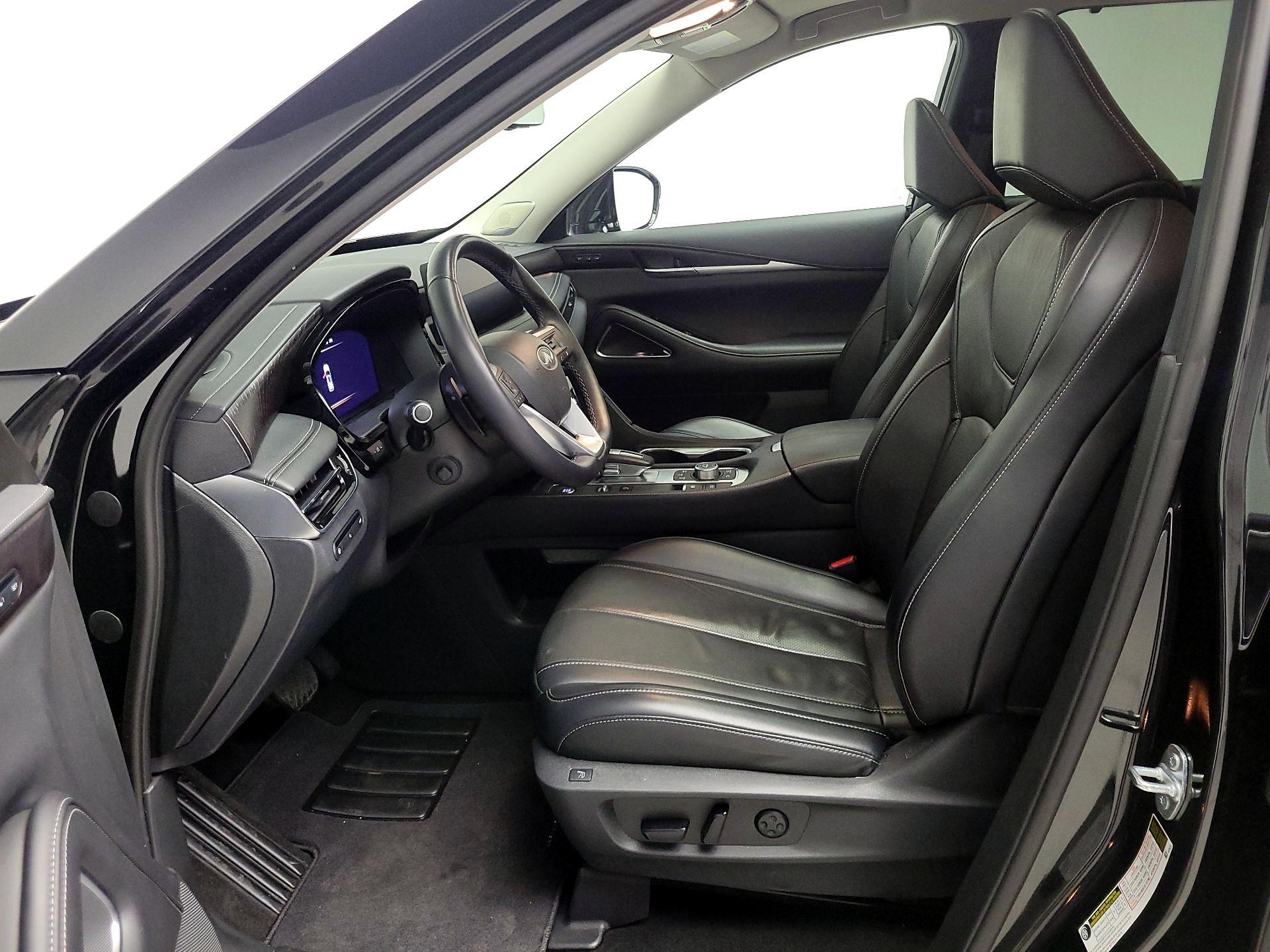 Thumbnail: 2023 INFINITI QX60 - 11