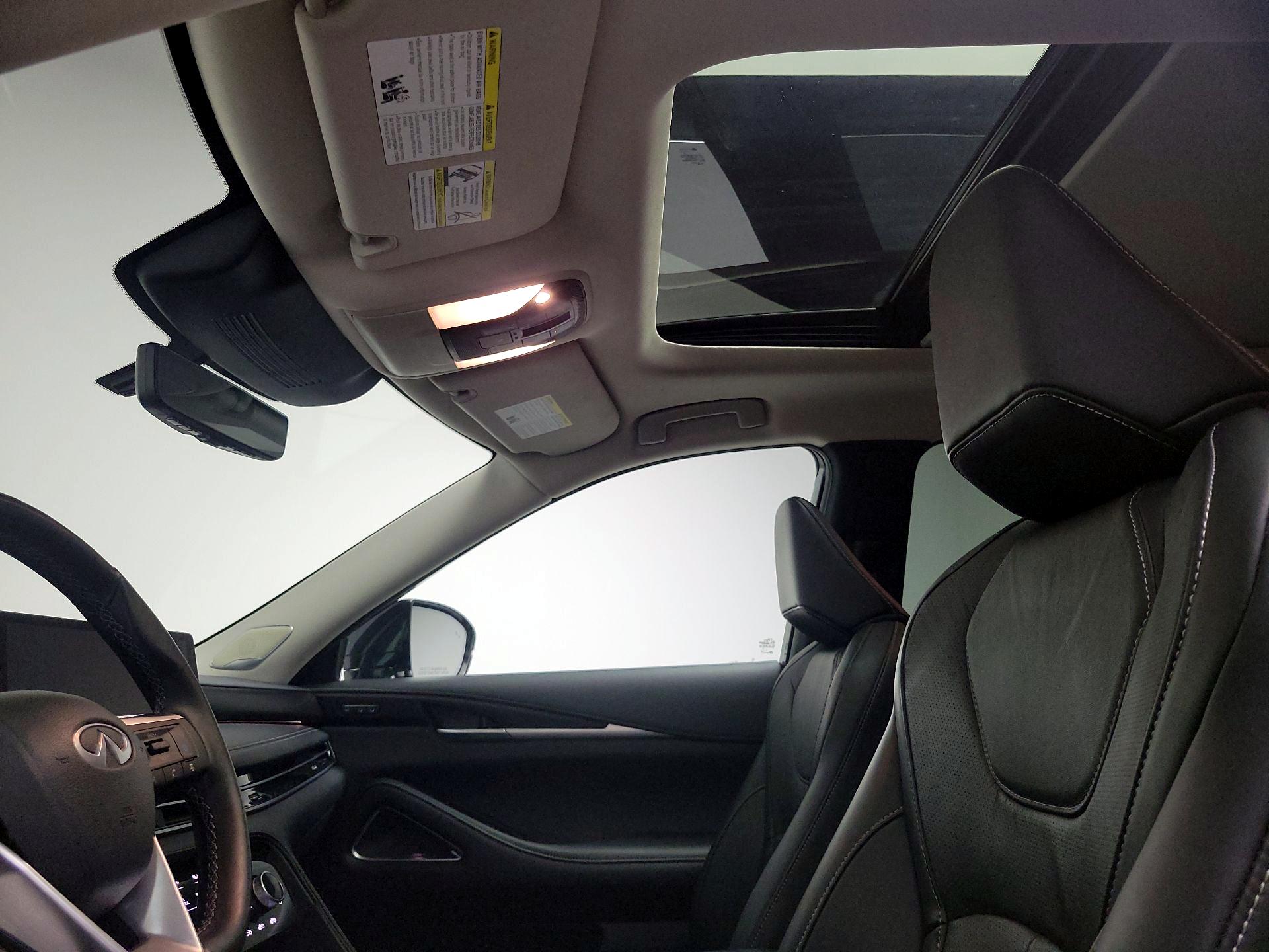 Thumbnail: 2023 INFINITI QX60 - 20