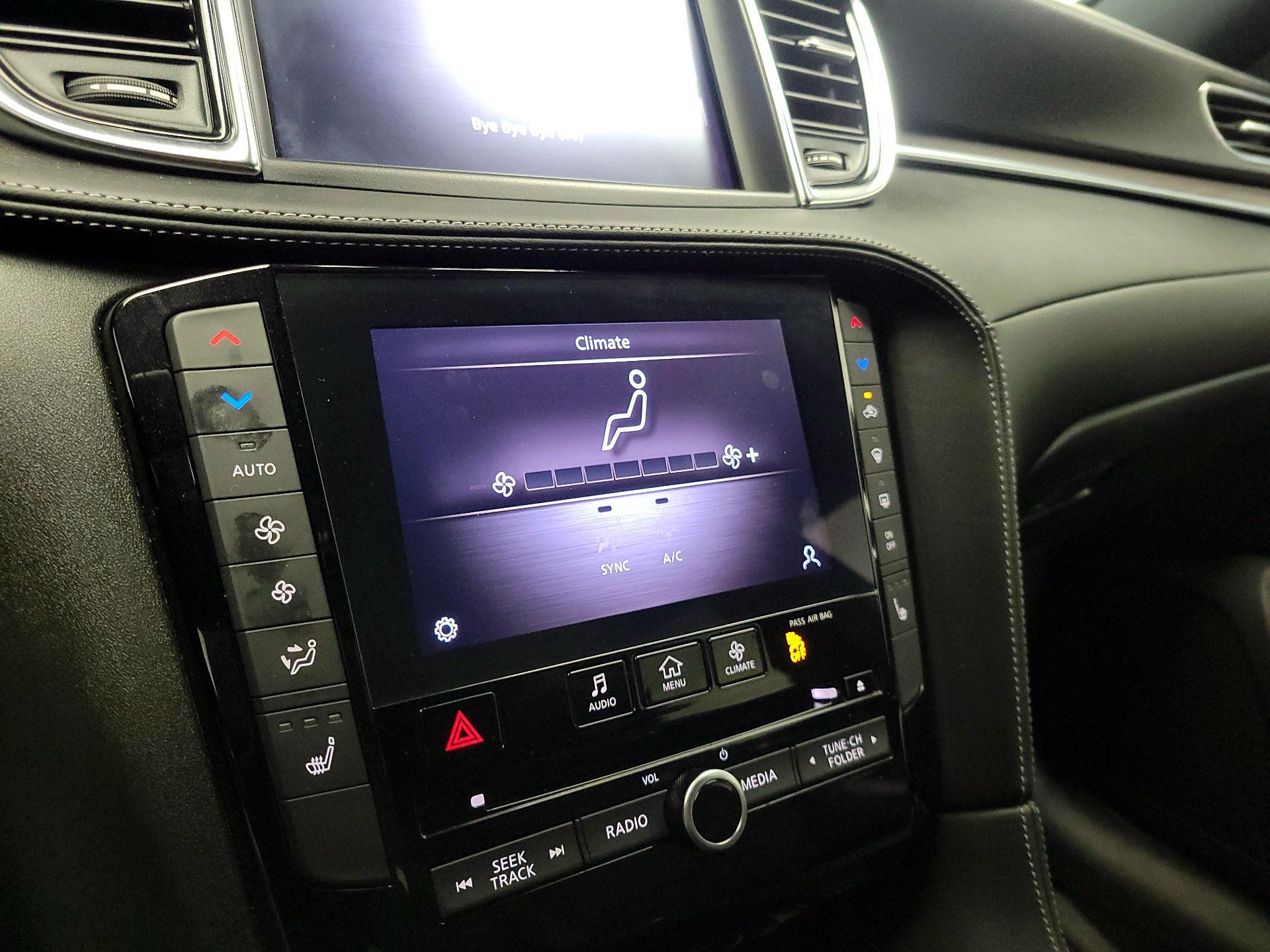 Thumbnail: 2022 INFINITI QX50 - 16