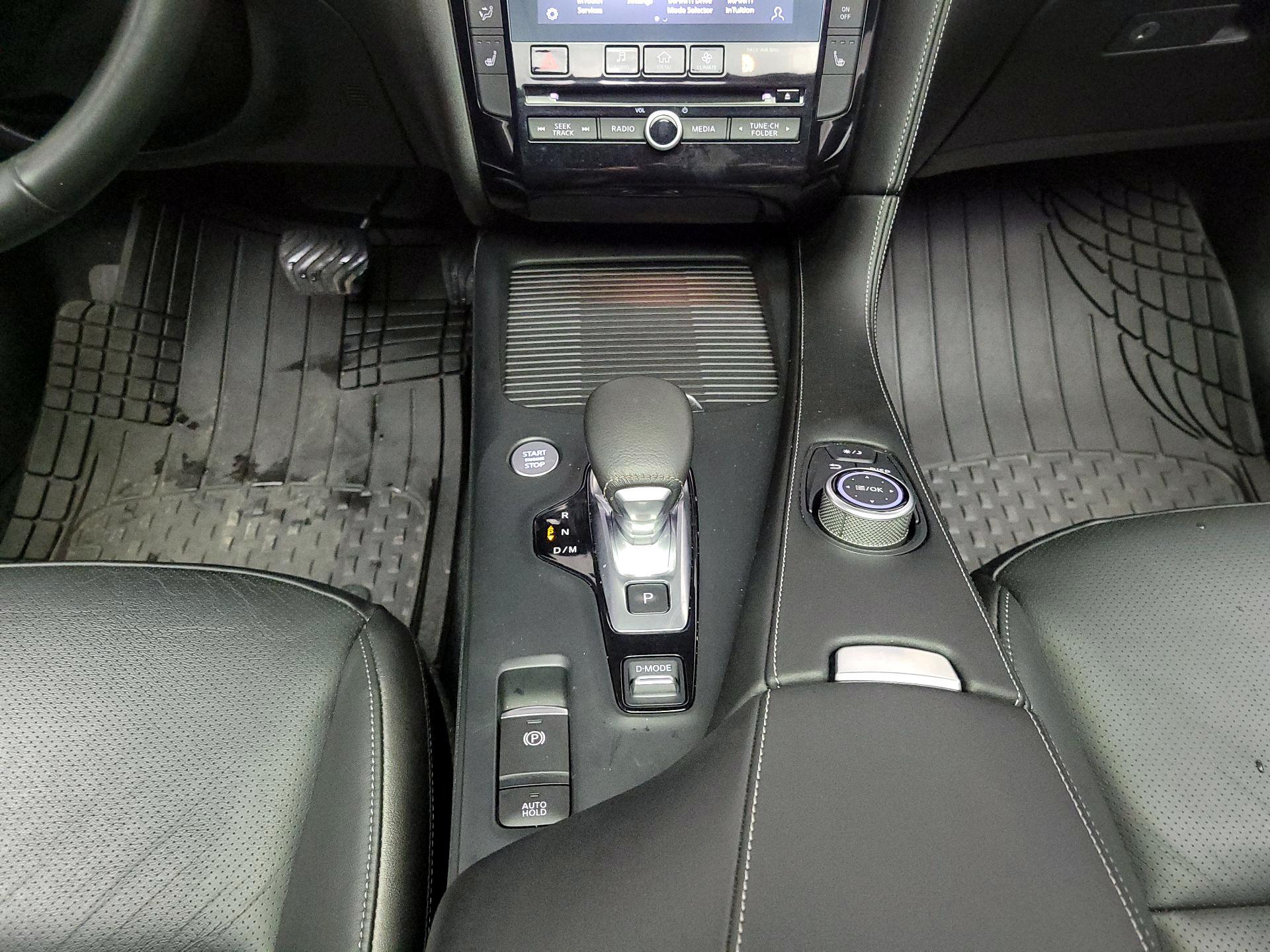 Thumbnail: 2022 INFINITI QX50 - 17