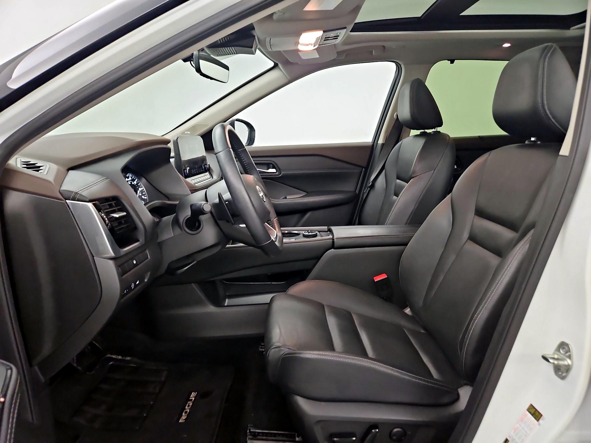 Thumbnail: 2023 Nissan Rogue - 11