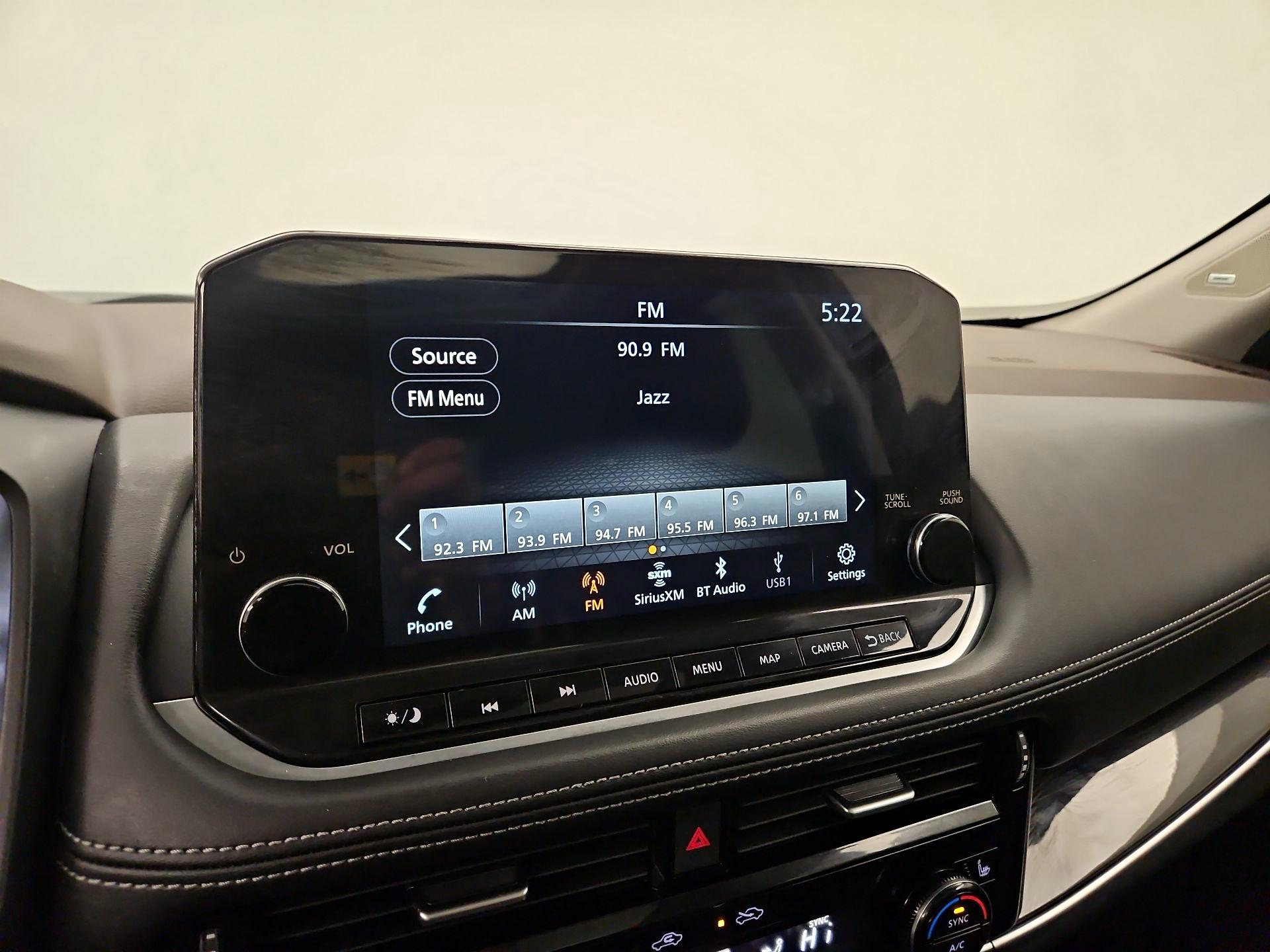 Thumbnail: 2023 Nissan Rogue - 16