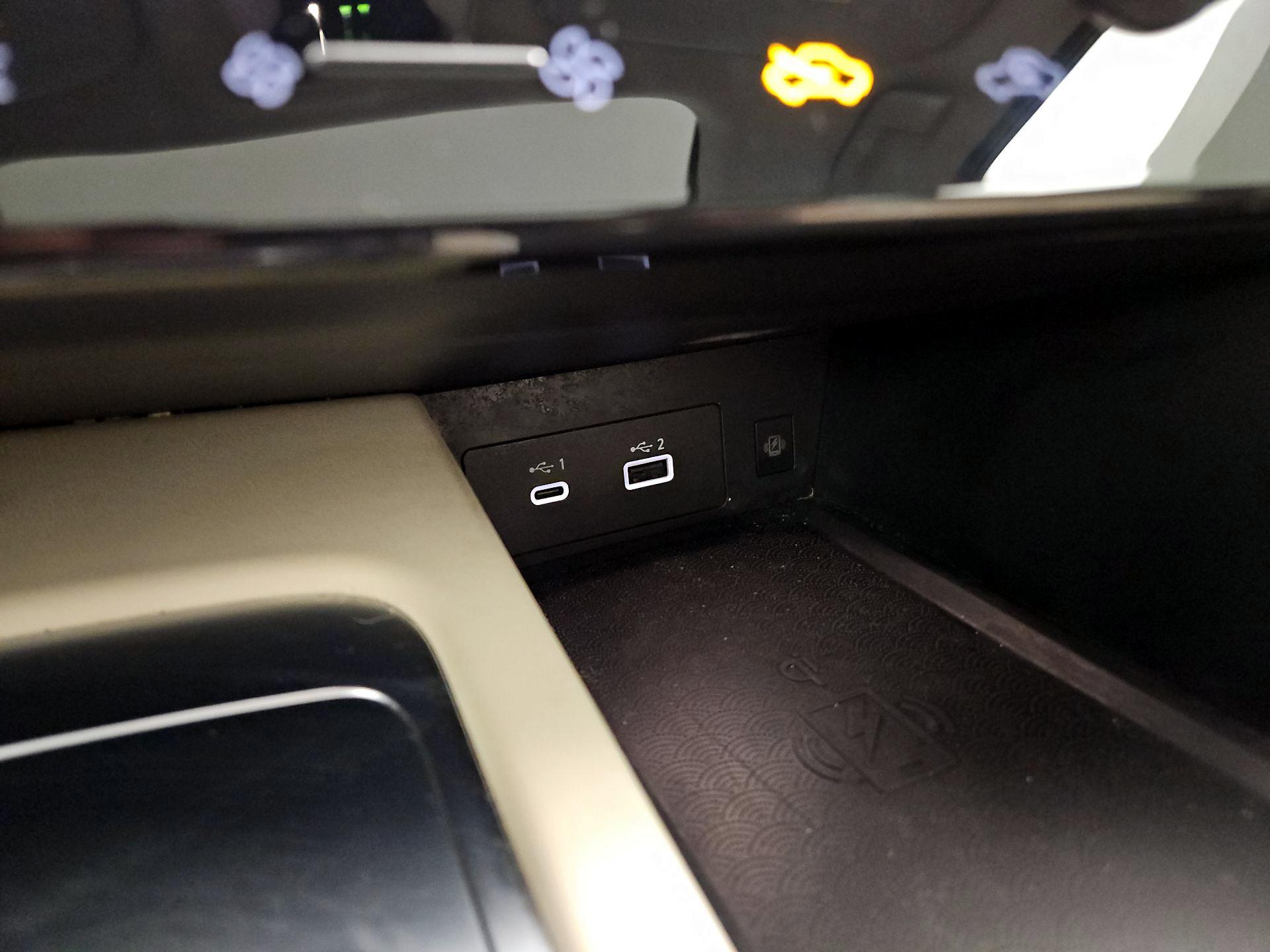 Thumbnail: 2023 INFINITI QX60 - 19