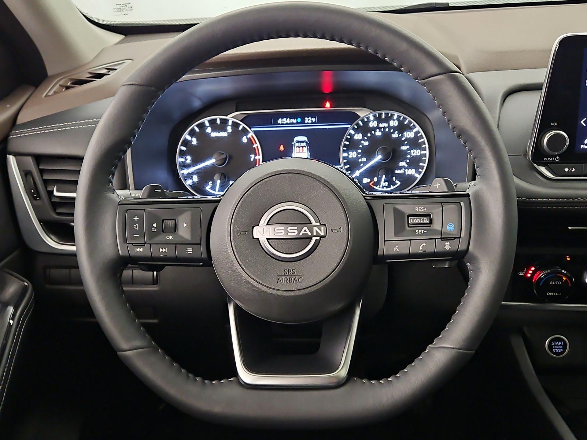 Thumbnail: 2023 Nissan Rogue - 10