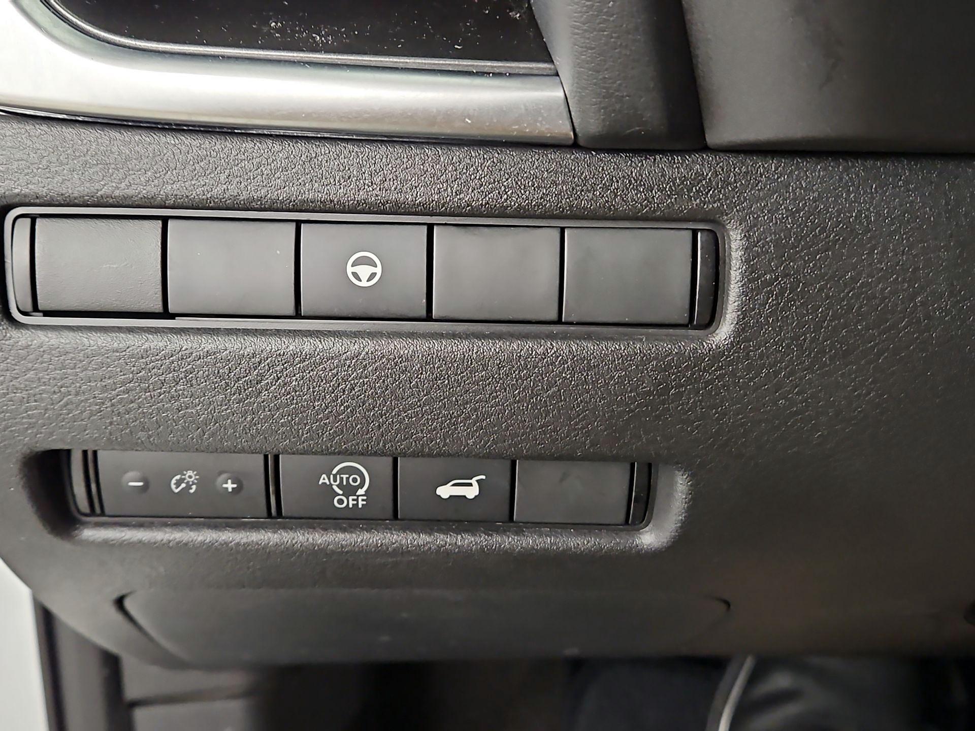 Thumbnail: 2023 Nissan Rogue - 13