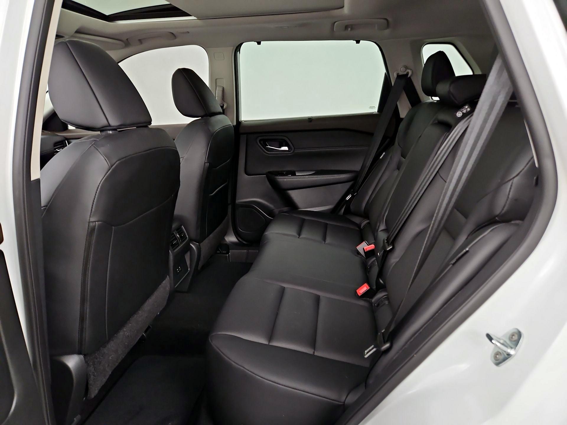 Thumbnail: 2023 Nissan Rogue - 20