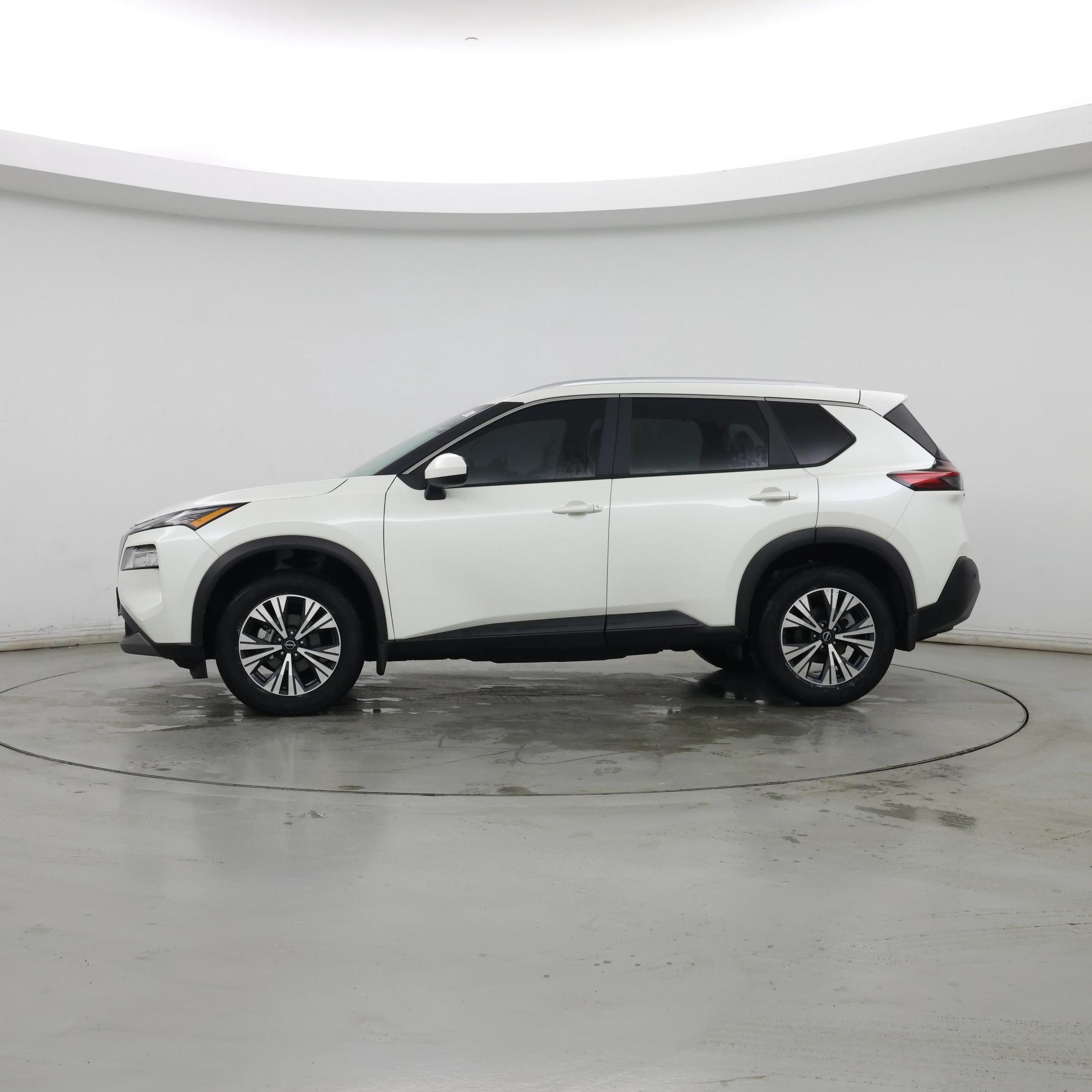 Thumbnail: 2023 Nissan Rogue - 3