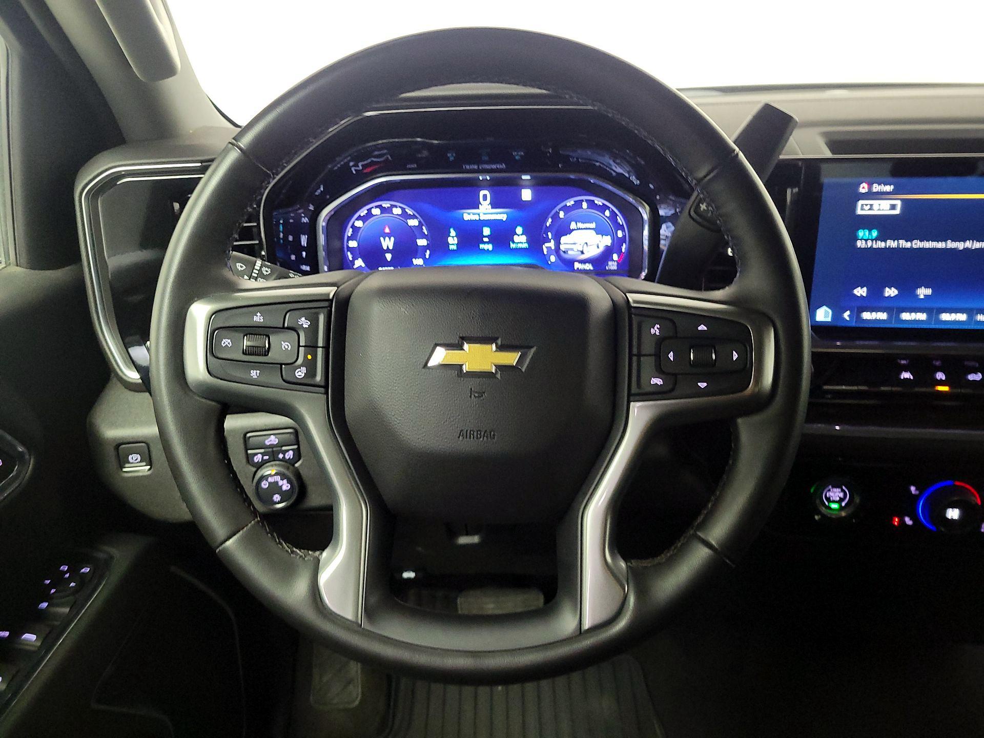 Thumbnail: 2023 Chevrolet Silverado 1500 - 10