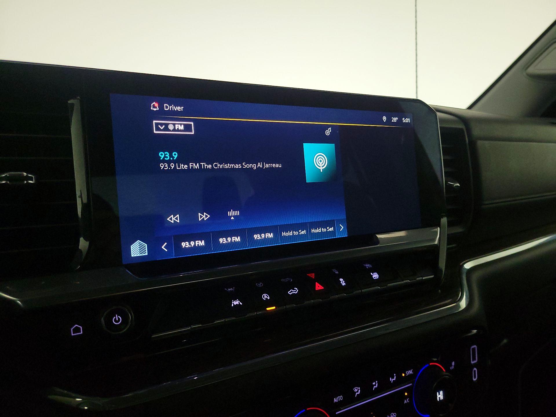 Thumbnail: 2023 Chevrolet Silverado 1500 - 15