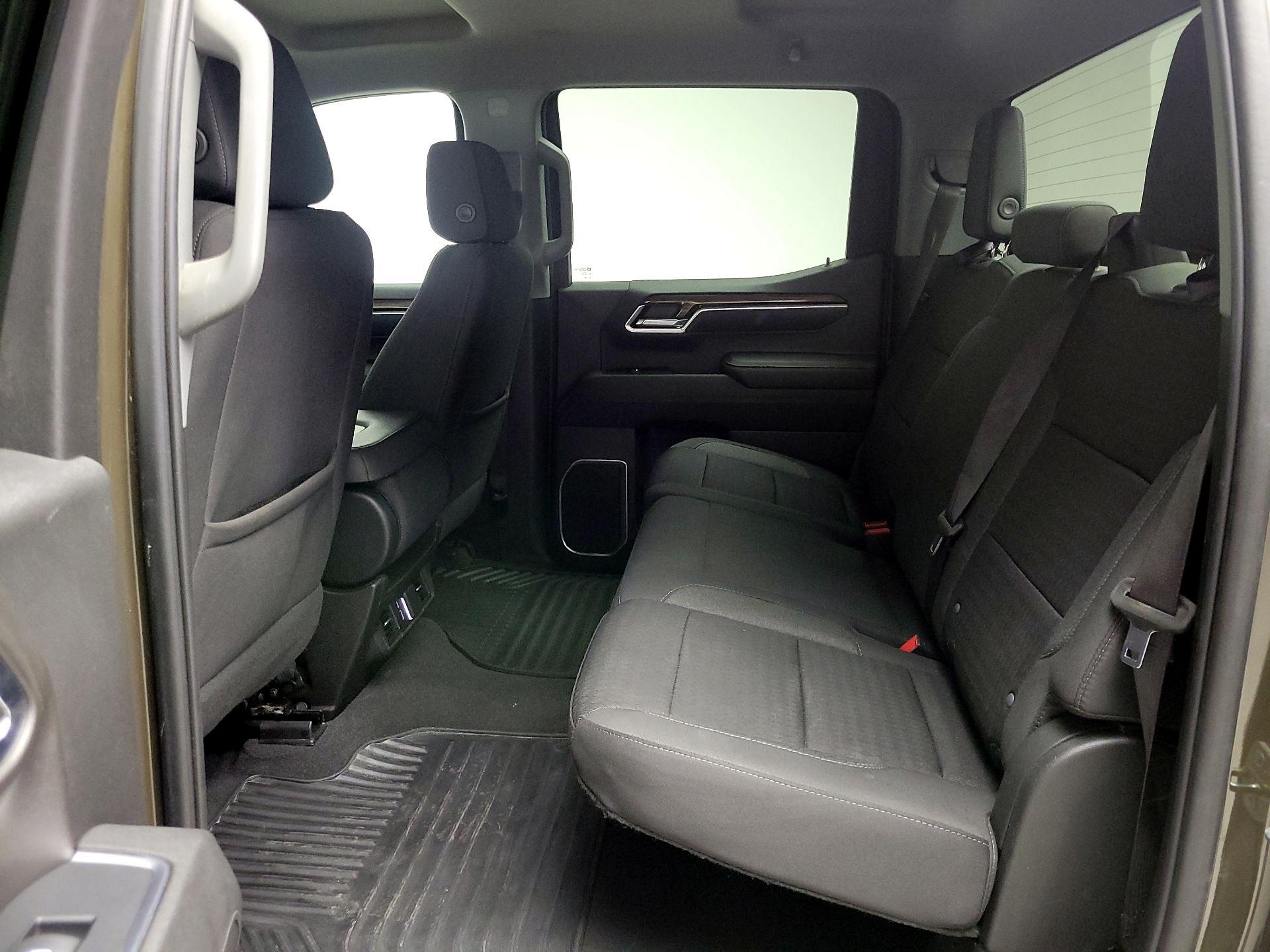 Thumbnail: 2023 Chevrolet Silverado 1500 - 19