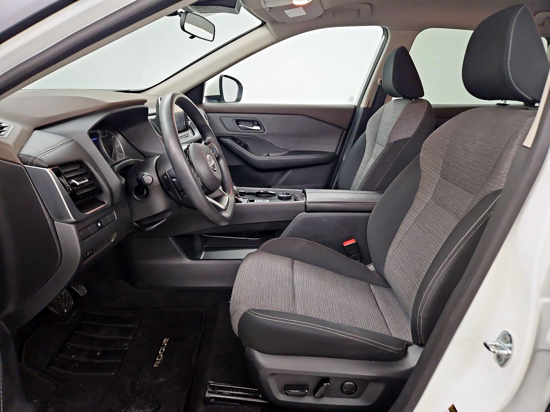 Thumbnail: 2023 Nissan Rogue - 11