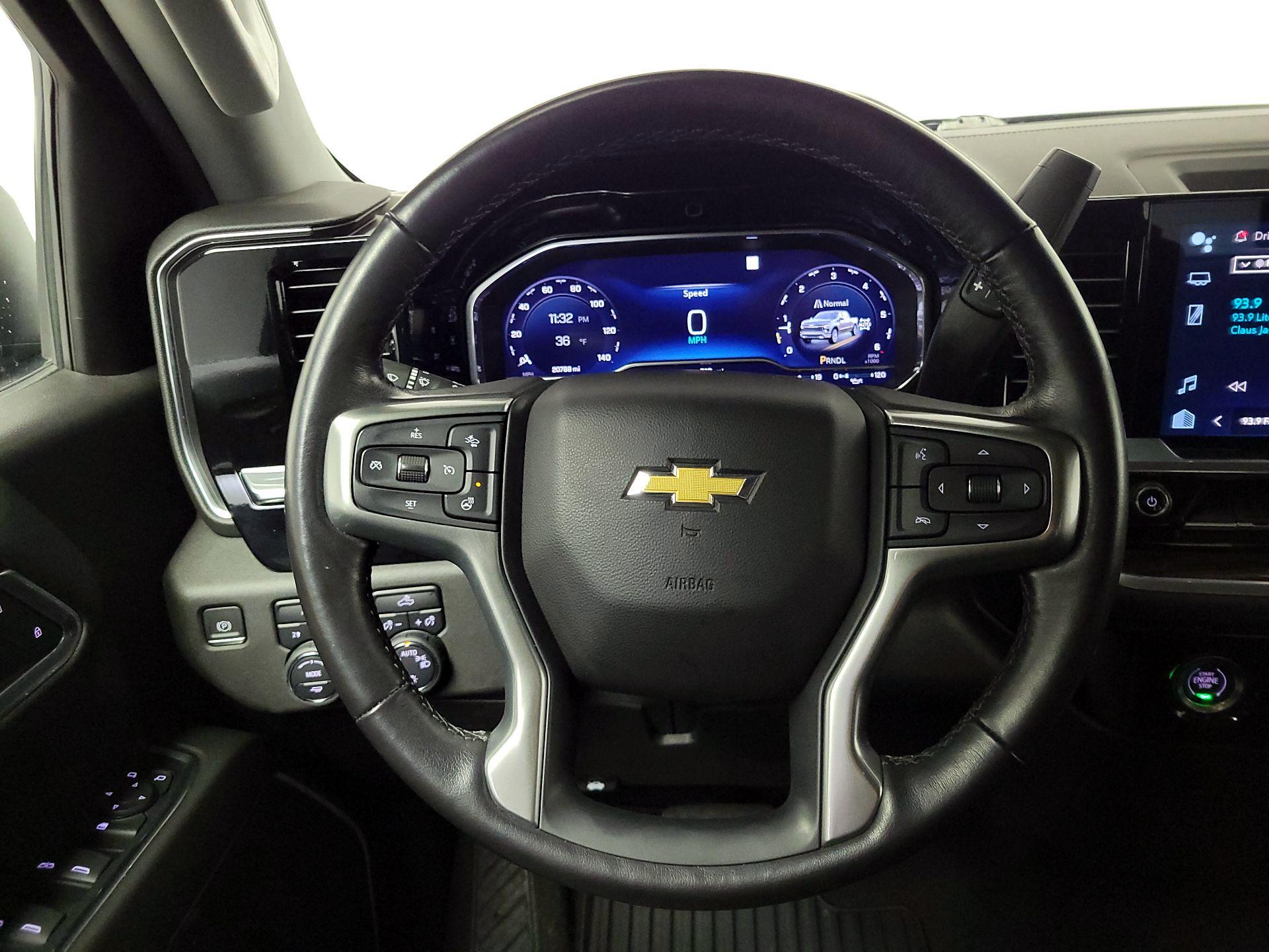 Thumbnail: 2022 Chevrolet Silverado 1500 - 10