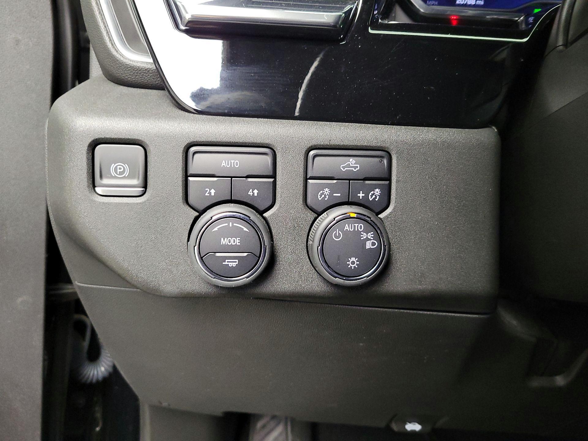 Thumbnail: 2022 Chevrolet Silverado 1500 - 13