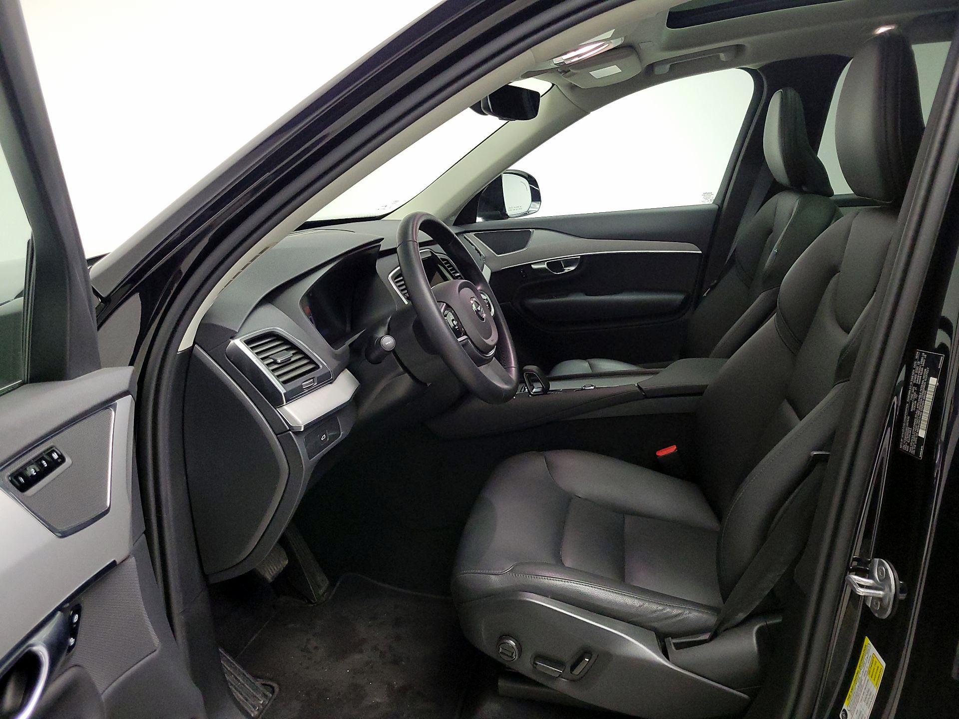 Thumbnail: 2025 Volvo XC90 - 11