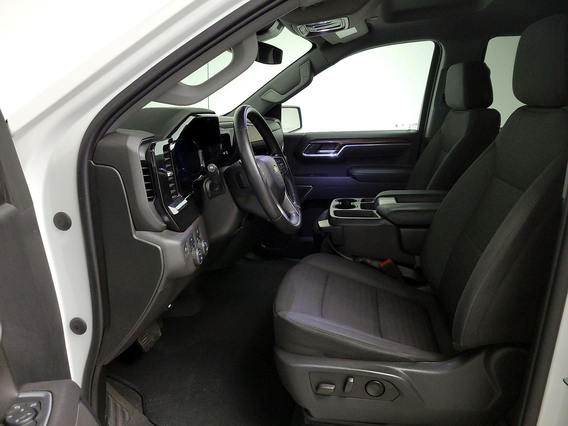 Thumbnail: 2023 Chevrolet Silverado 1500 - 11