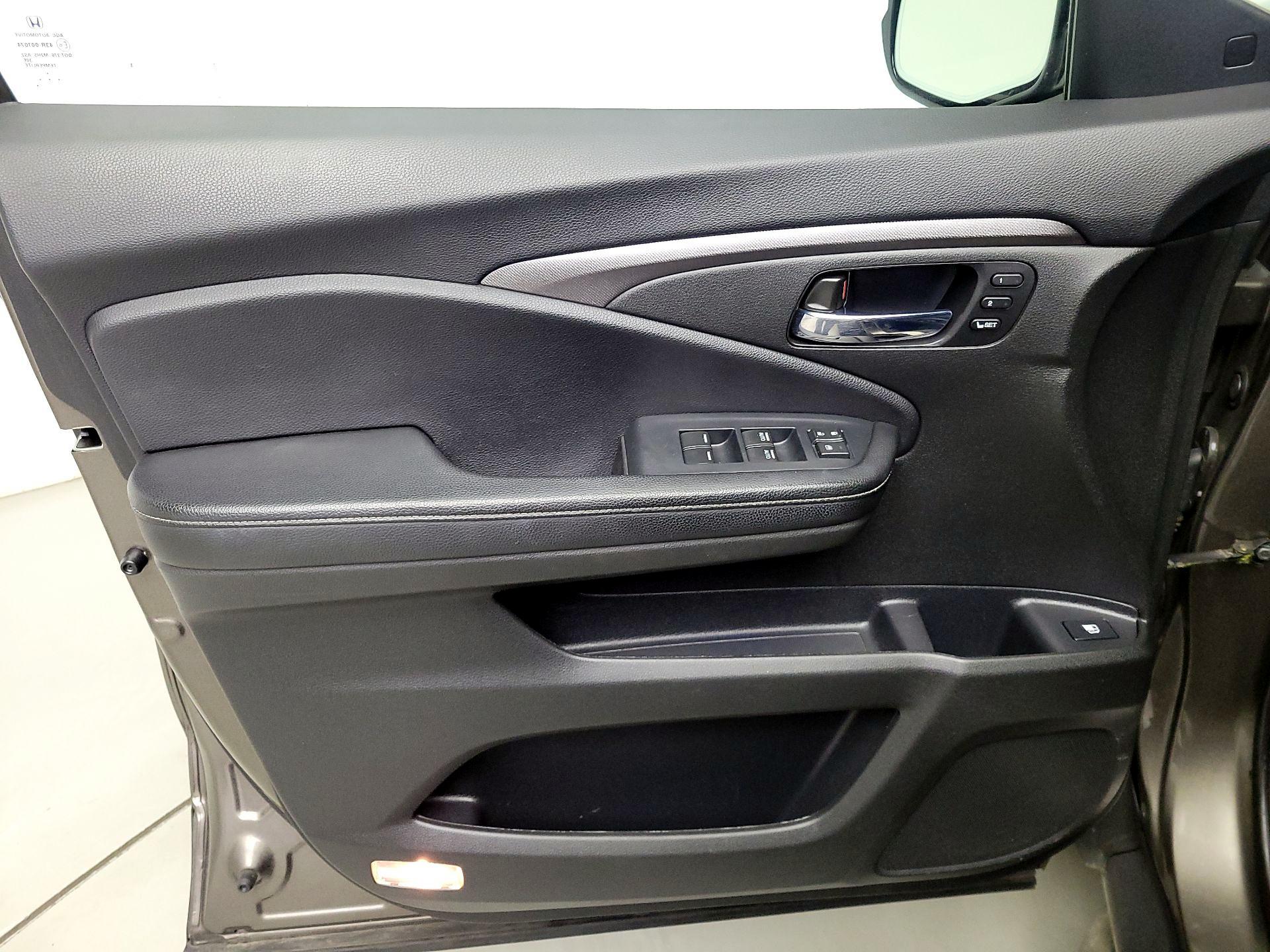 Thumbnail: 2022 Honda Ridgeline - 12