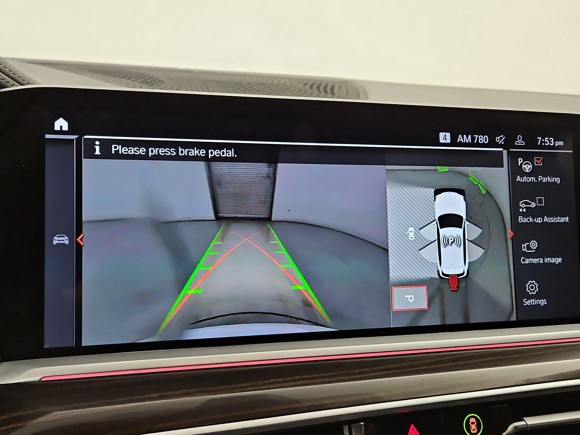 Thumbnail: 2021 BMW X5 - 15