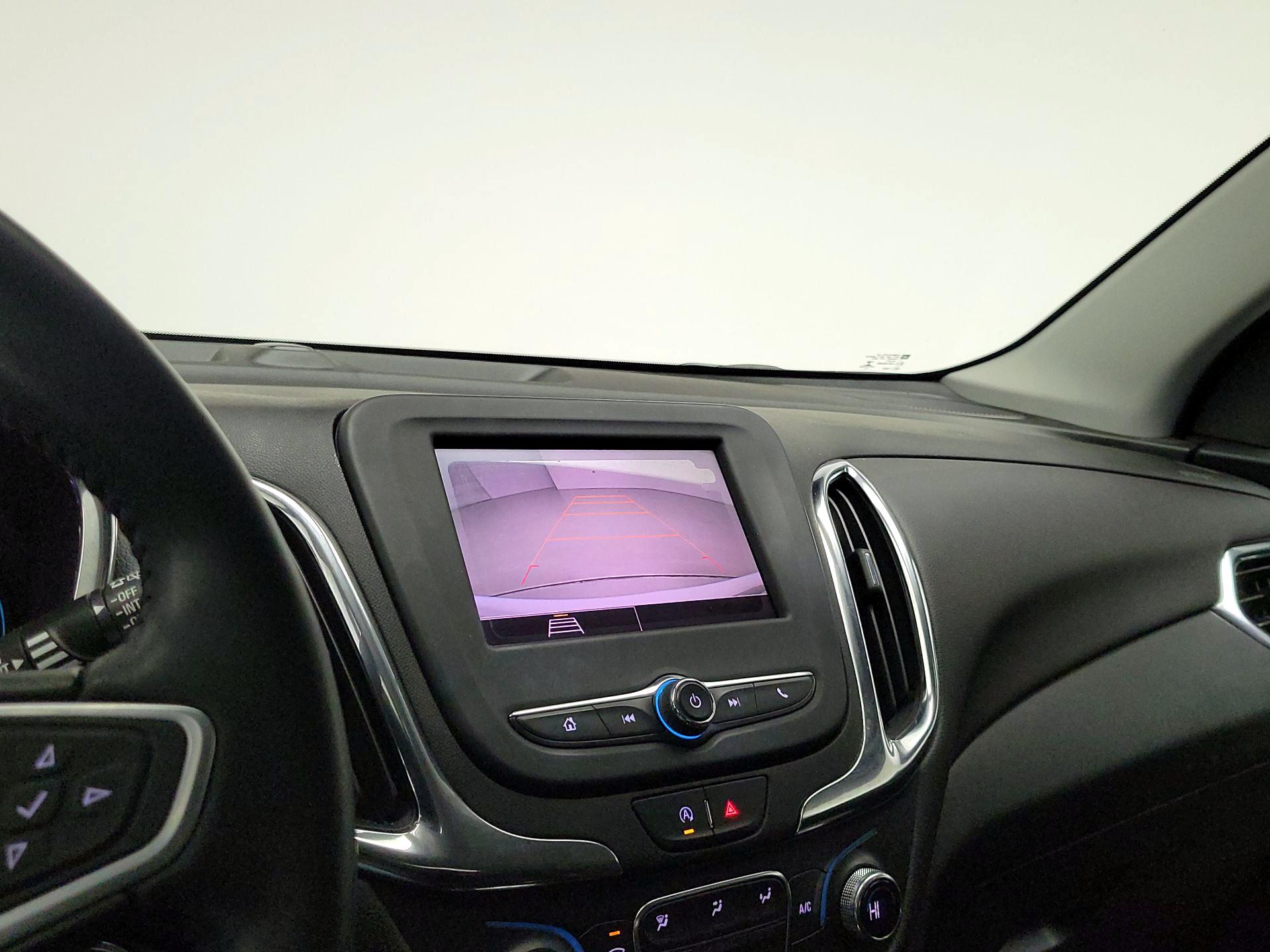 Thumbnail: 2022 Chevrolet Equinox - 14