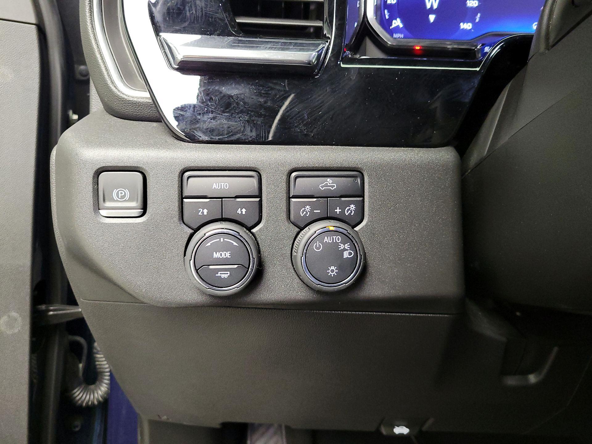 Thumbnail: 2023 Chevrolet Silverado 1500 - 13