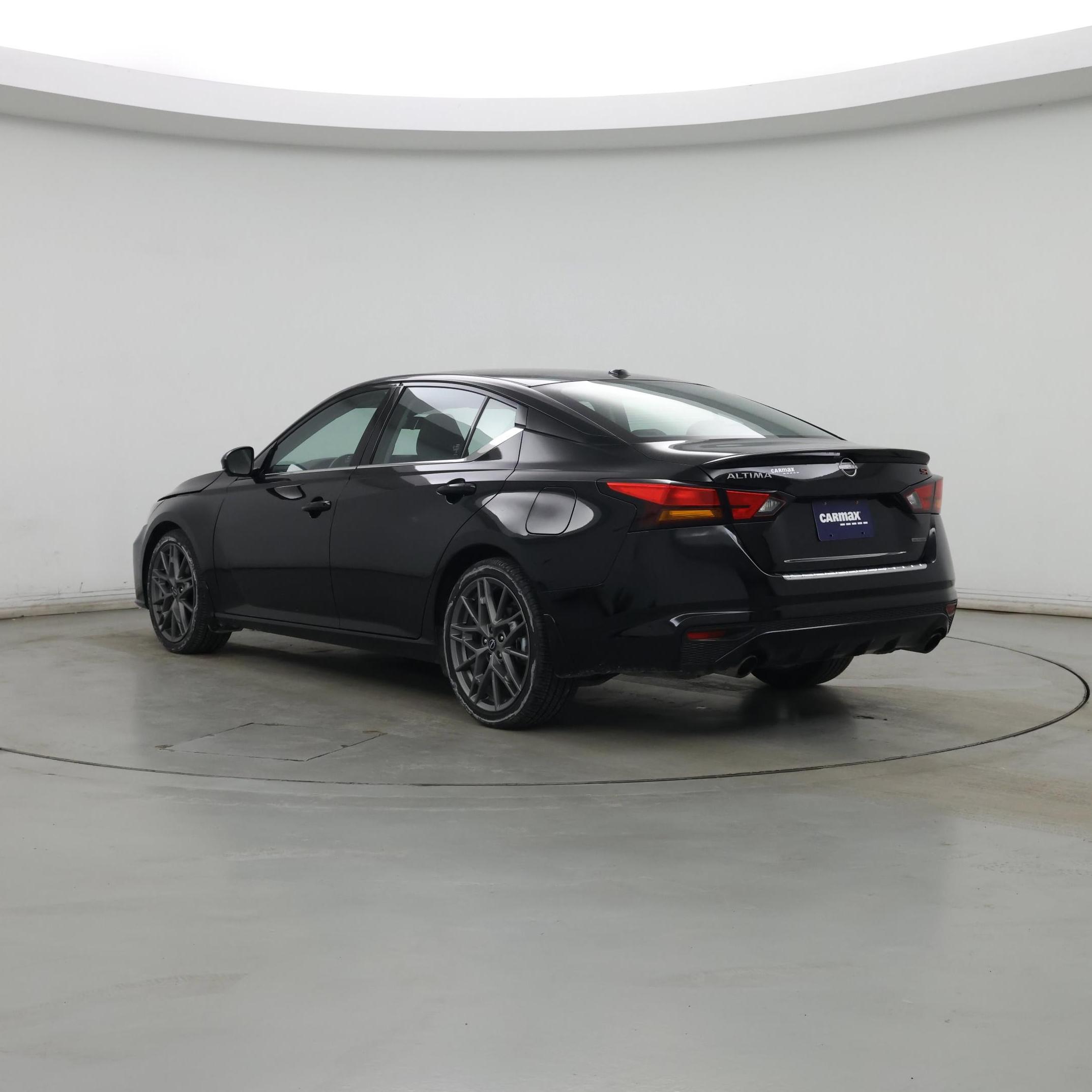 Thumbnail: 2023 Nissan Altima - 2