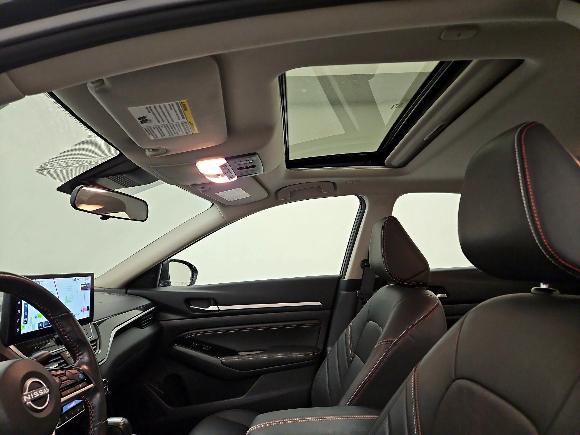 Thumbnail: 2023 Nissan Altima - 20