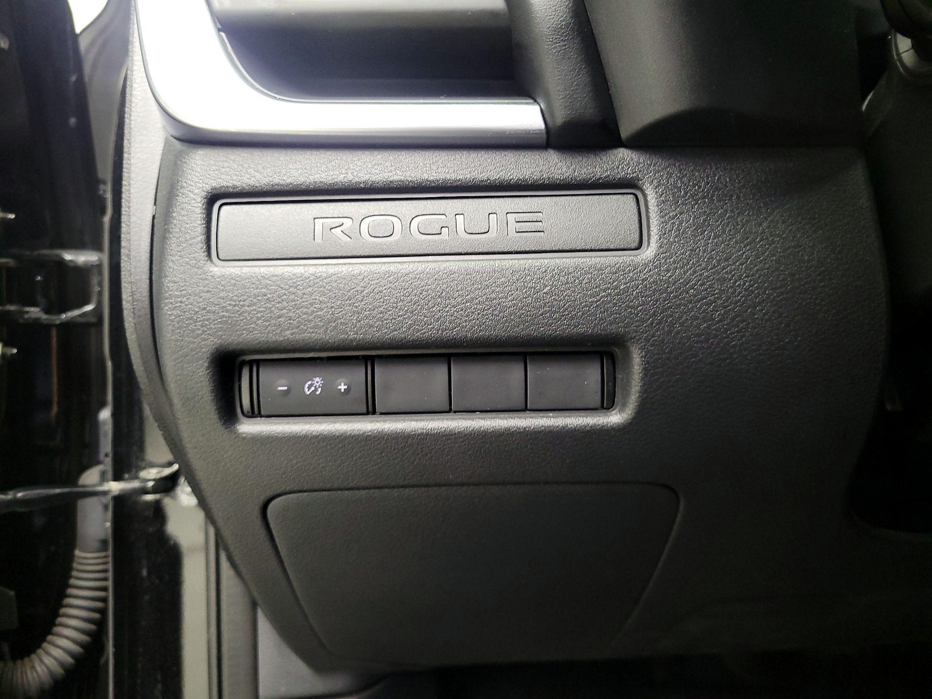 Thumbnail: 2023 Nissan Rogue - 13