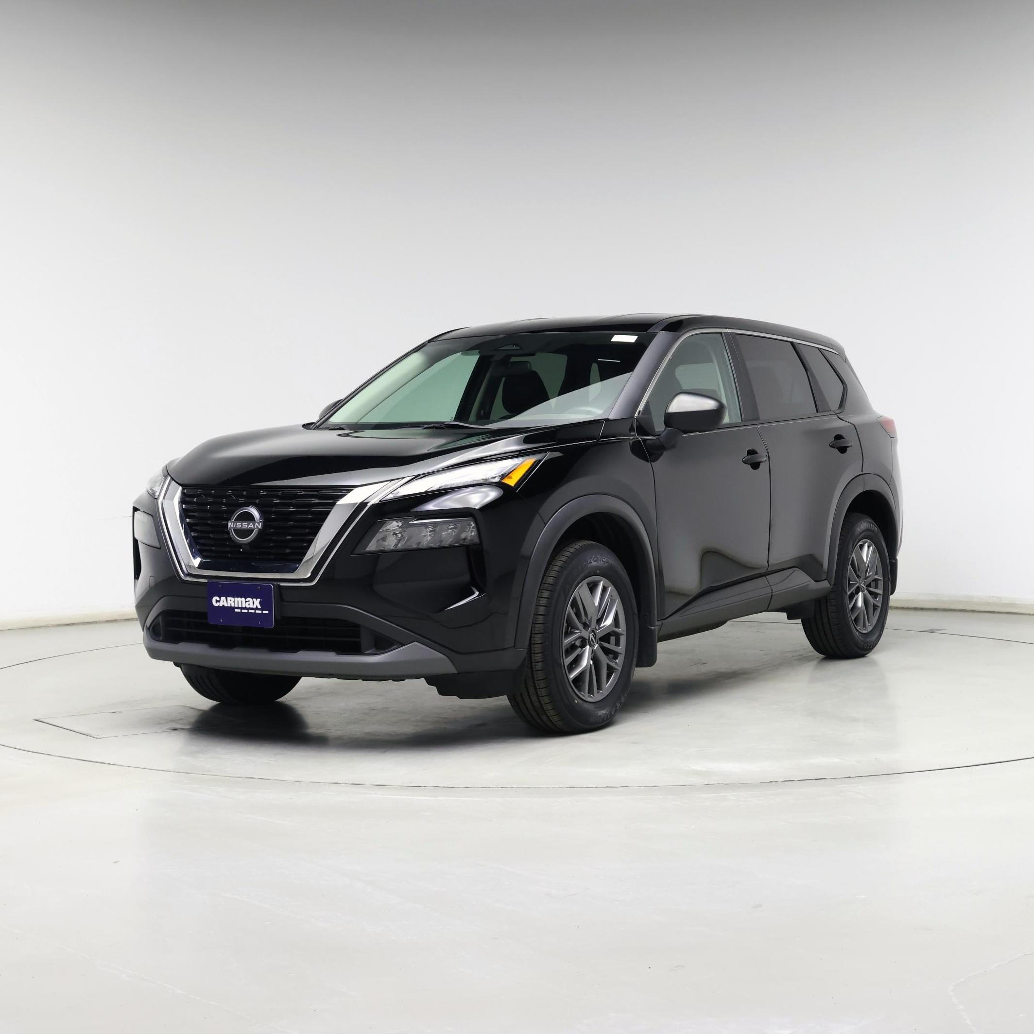 Thumbnail: 2023 Nissan Rogue - 4