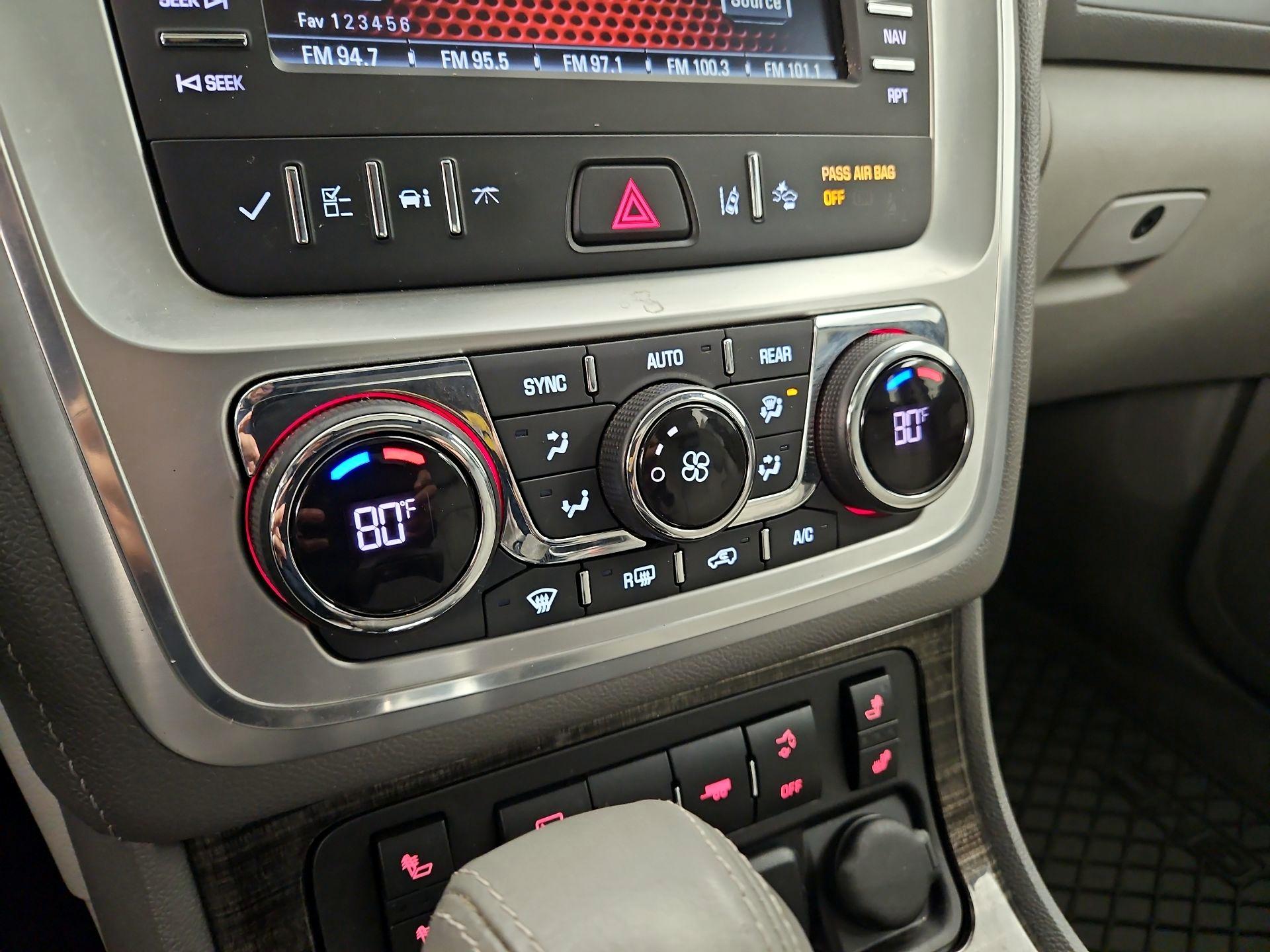 Thumbnail: 2017 GMC Acadia - 17