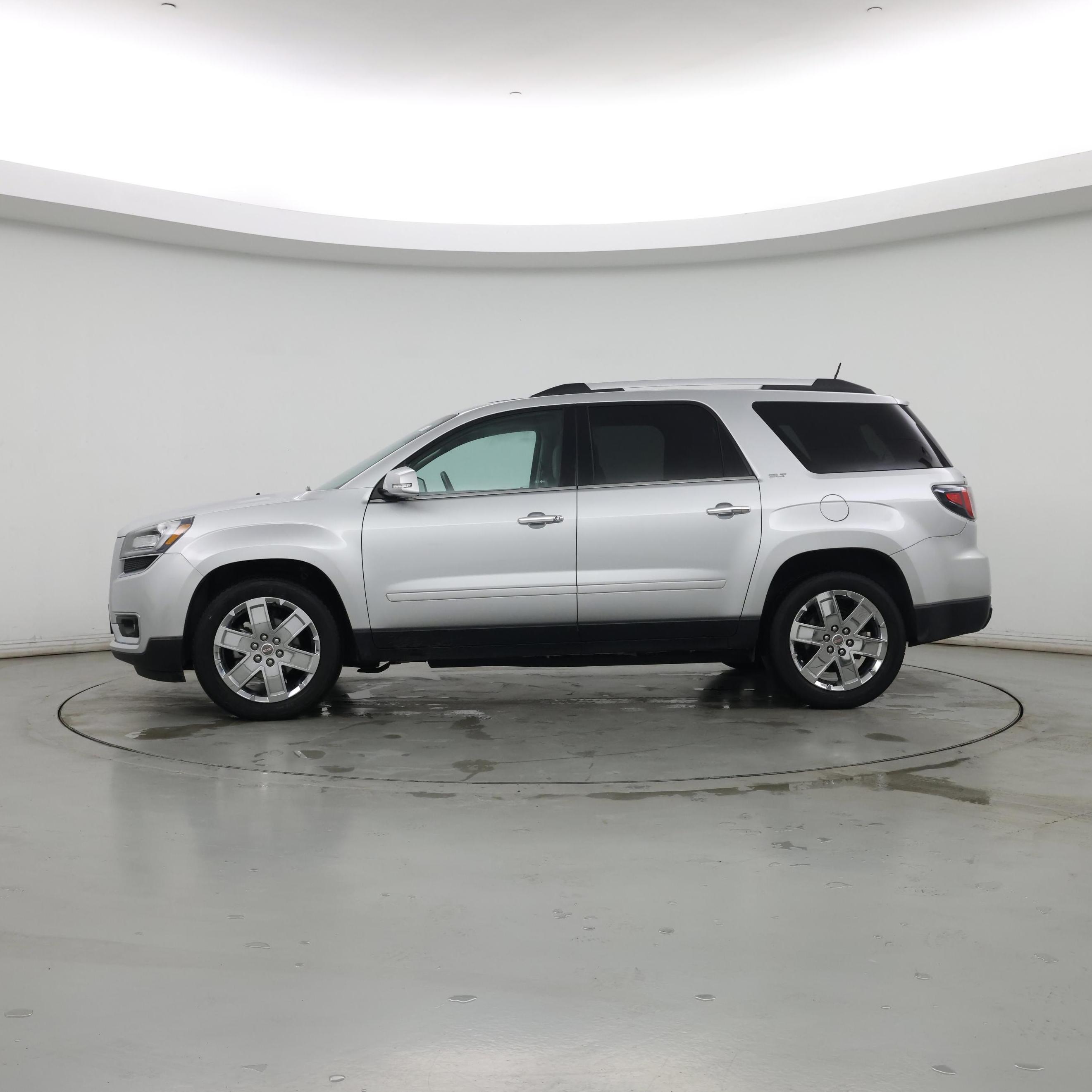 Thumbnail: 2017 GMC Acadia - 3