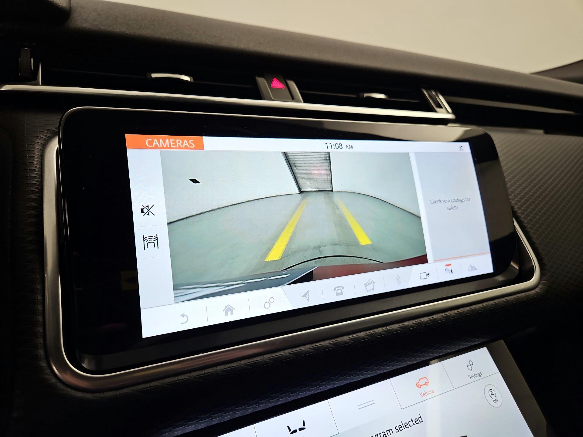 Thumbnail: 2020 Land Rover Range Rover Velar - 15