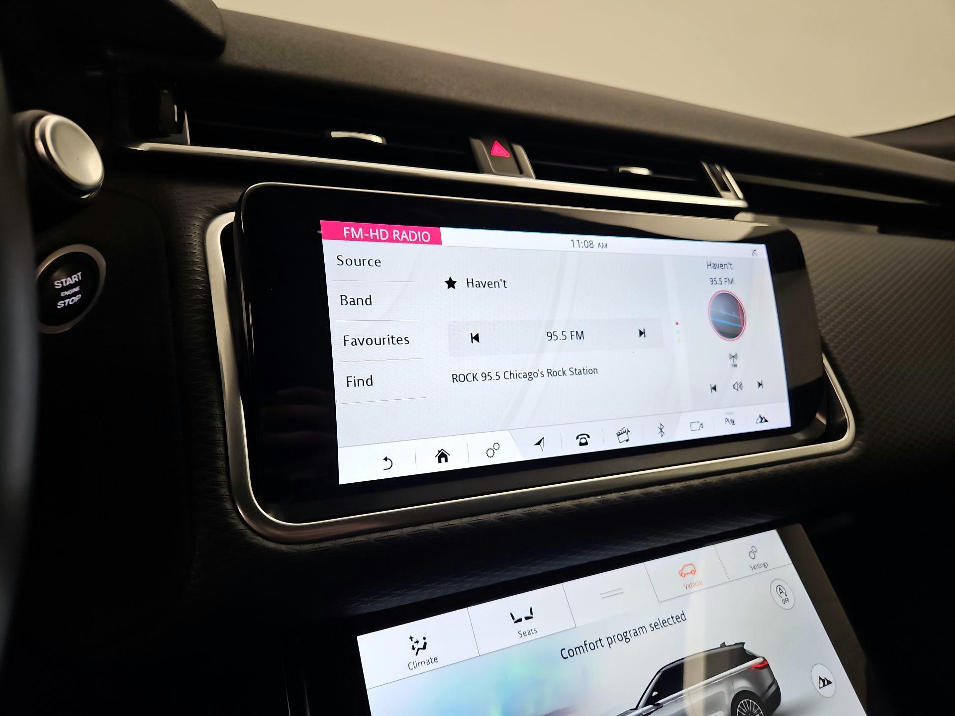 Thumbnail: 2020 Land Rover Range Rover Velar - 16